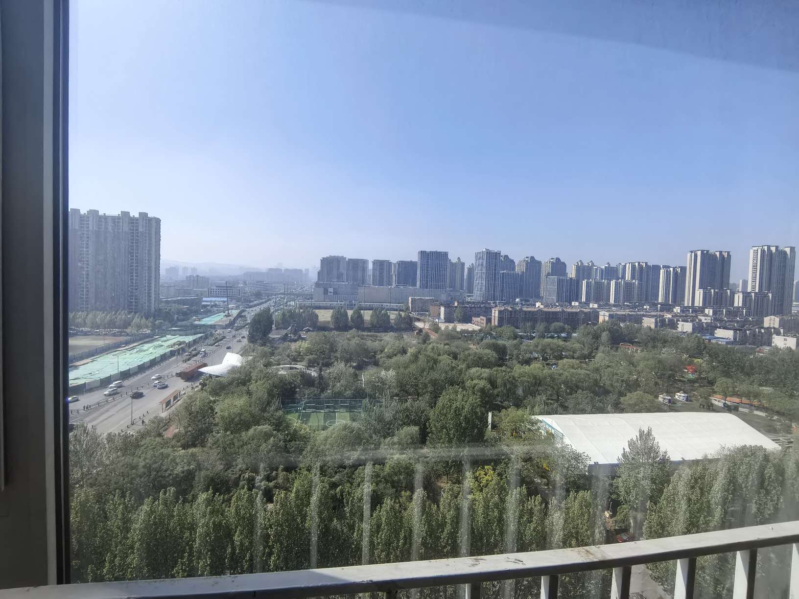 
							天鸿万象新天四区