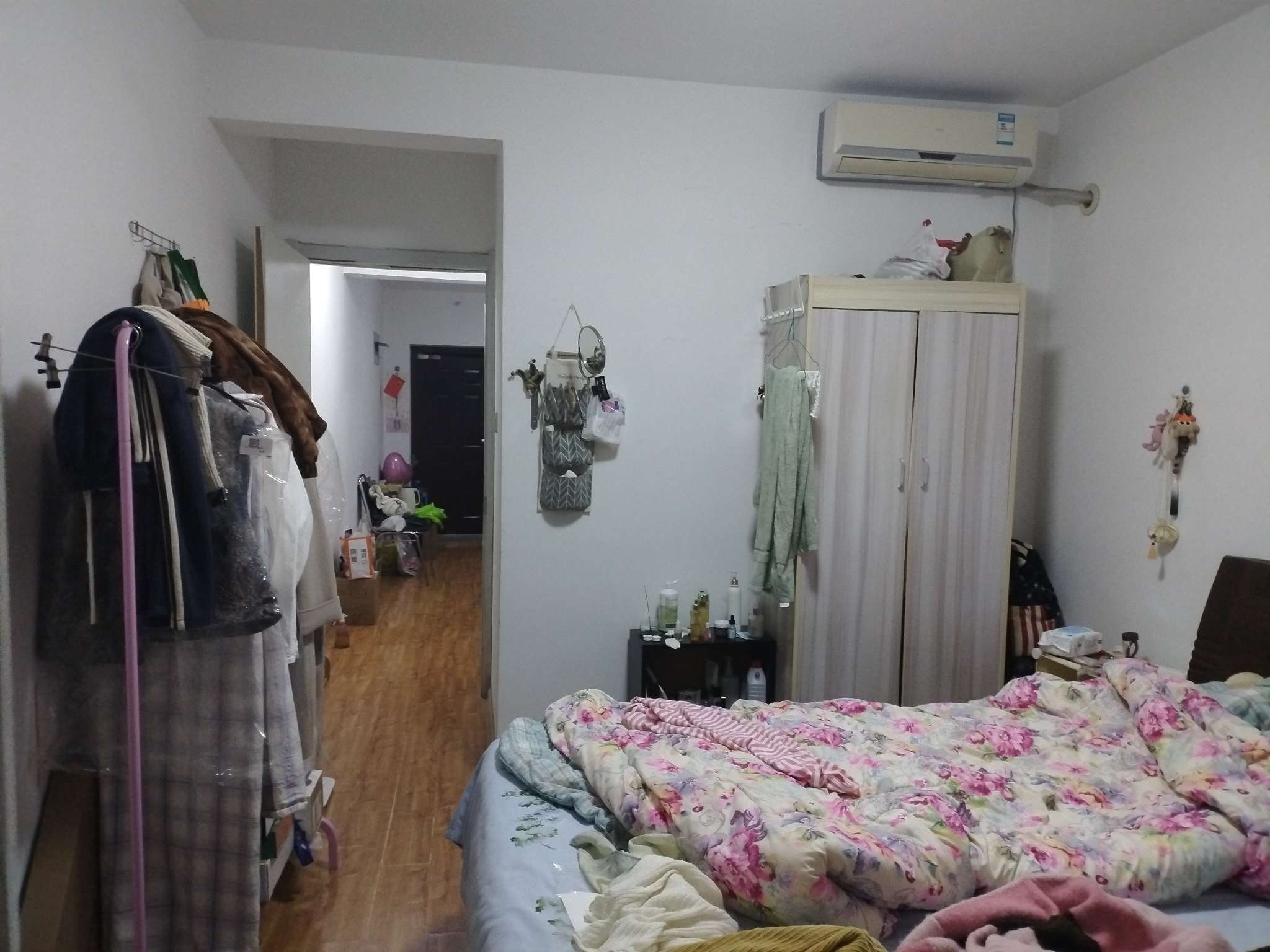 万达鸿景苑