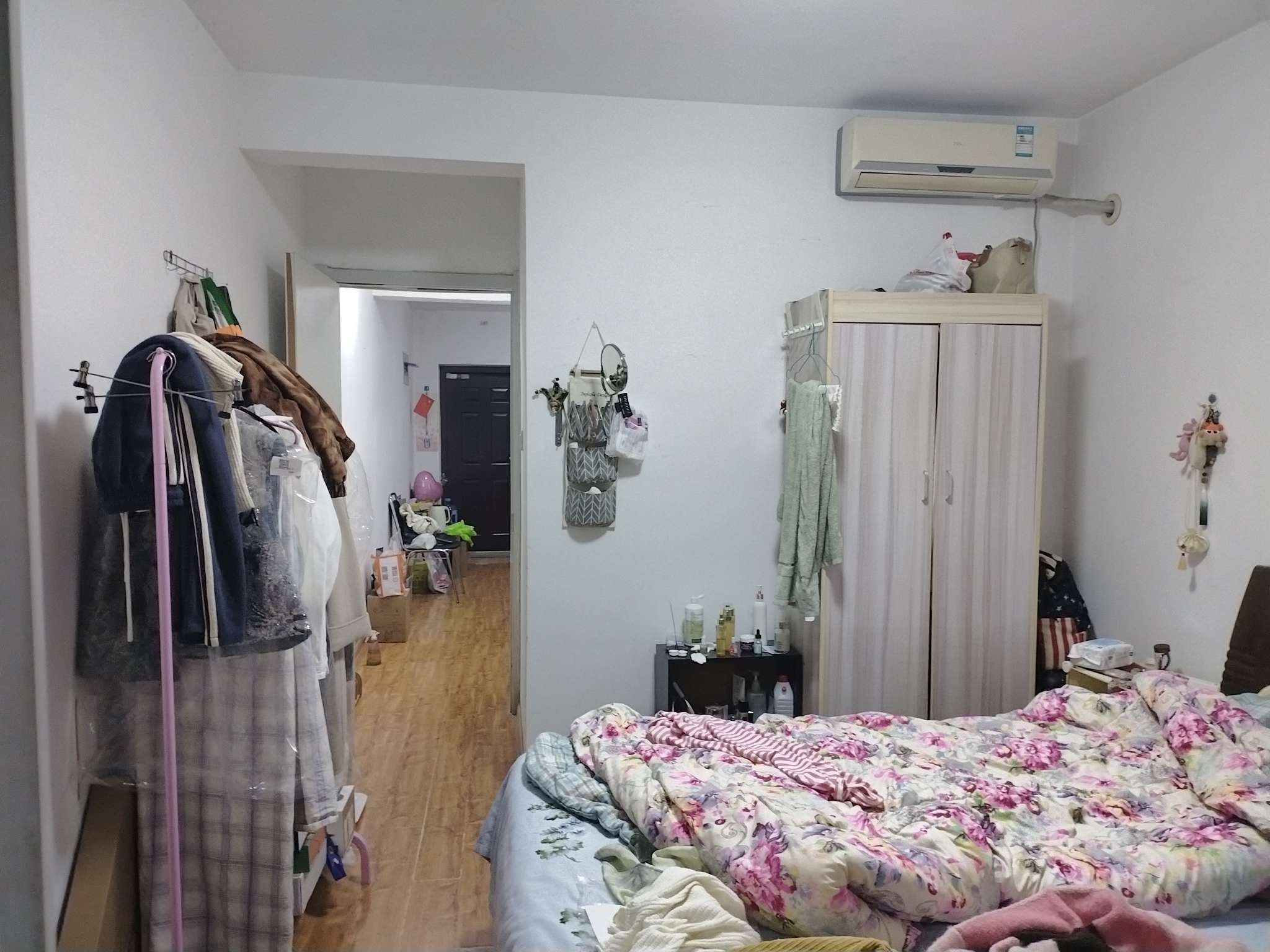 万达鸿景苑