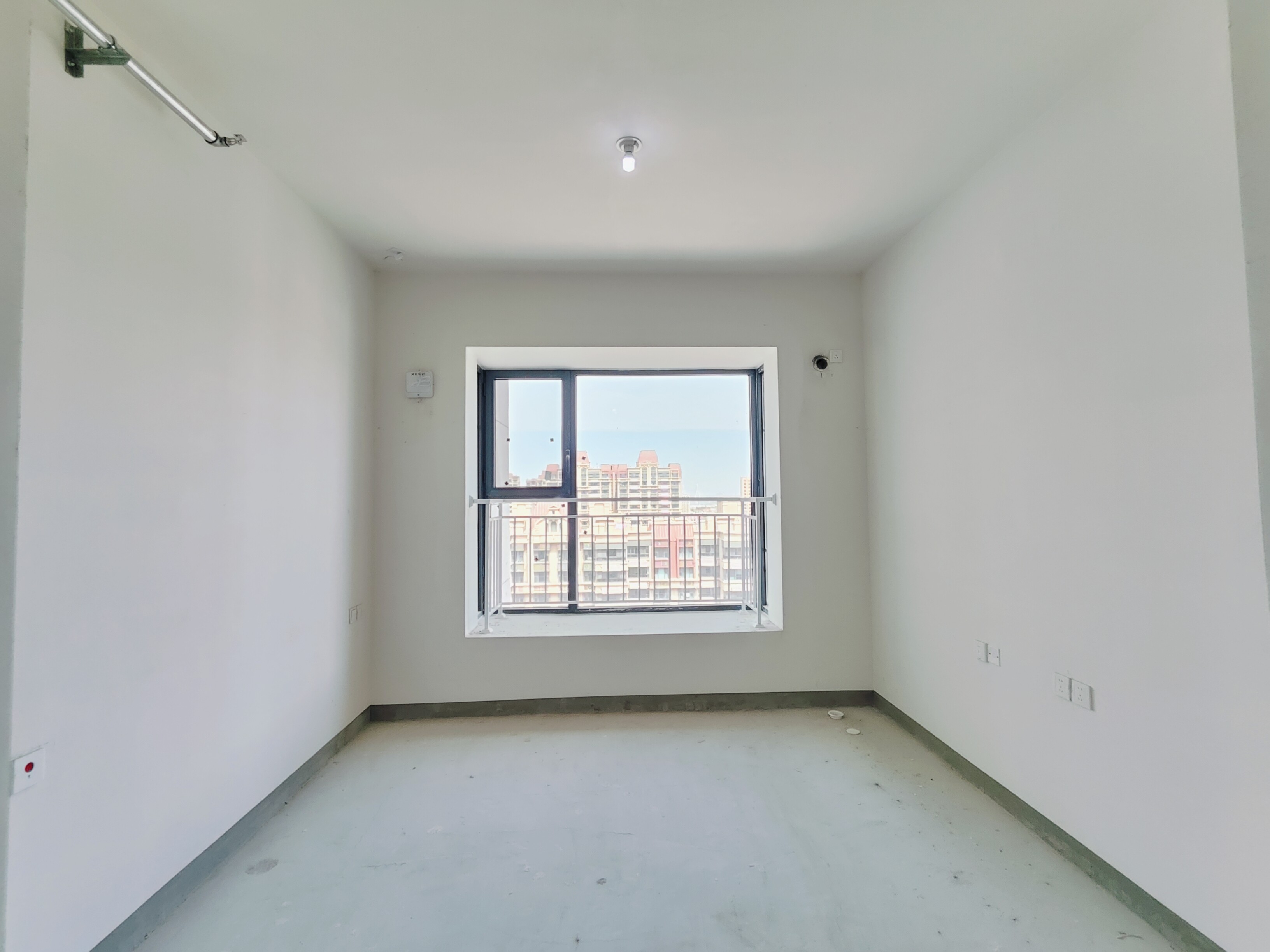 恒大滨河左岸公寓(临湖公馆花园)