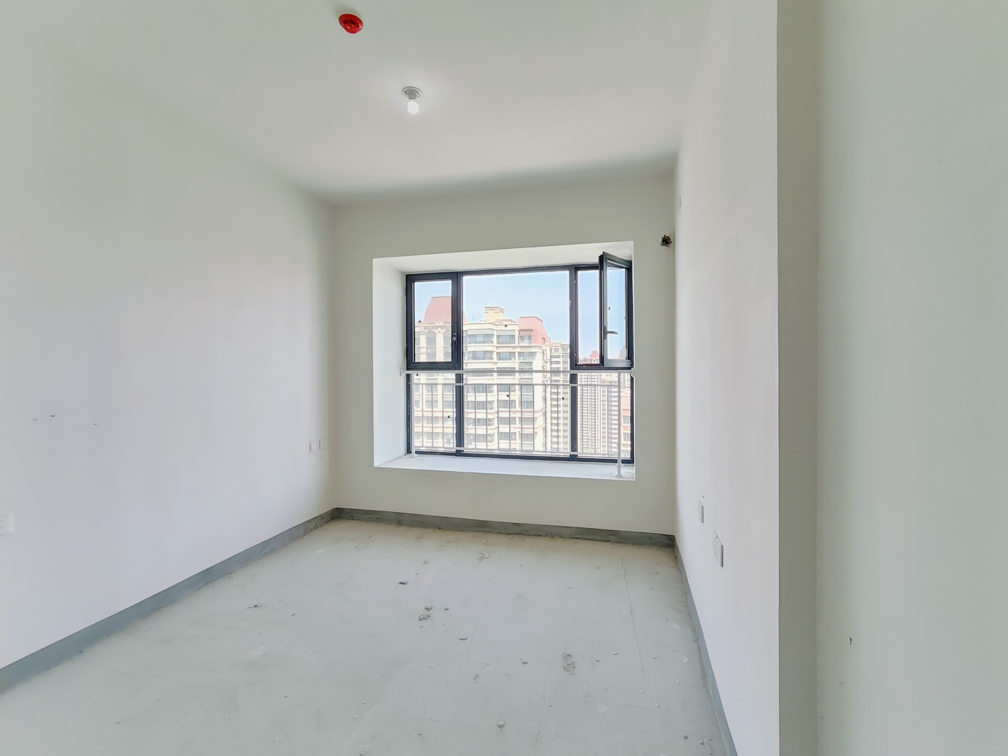 恒大滨河左岸公寓(临湖公馆花园)