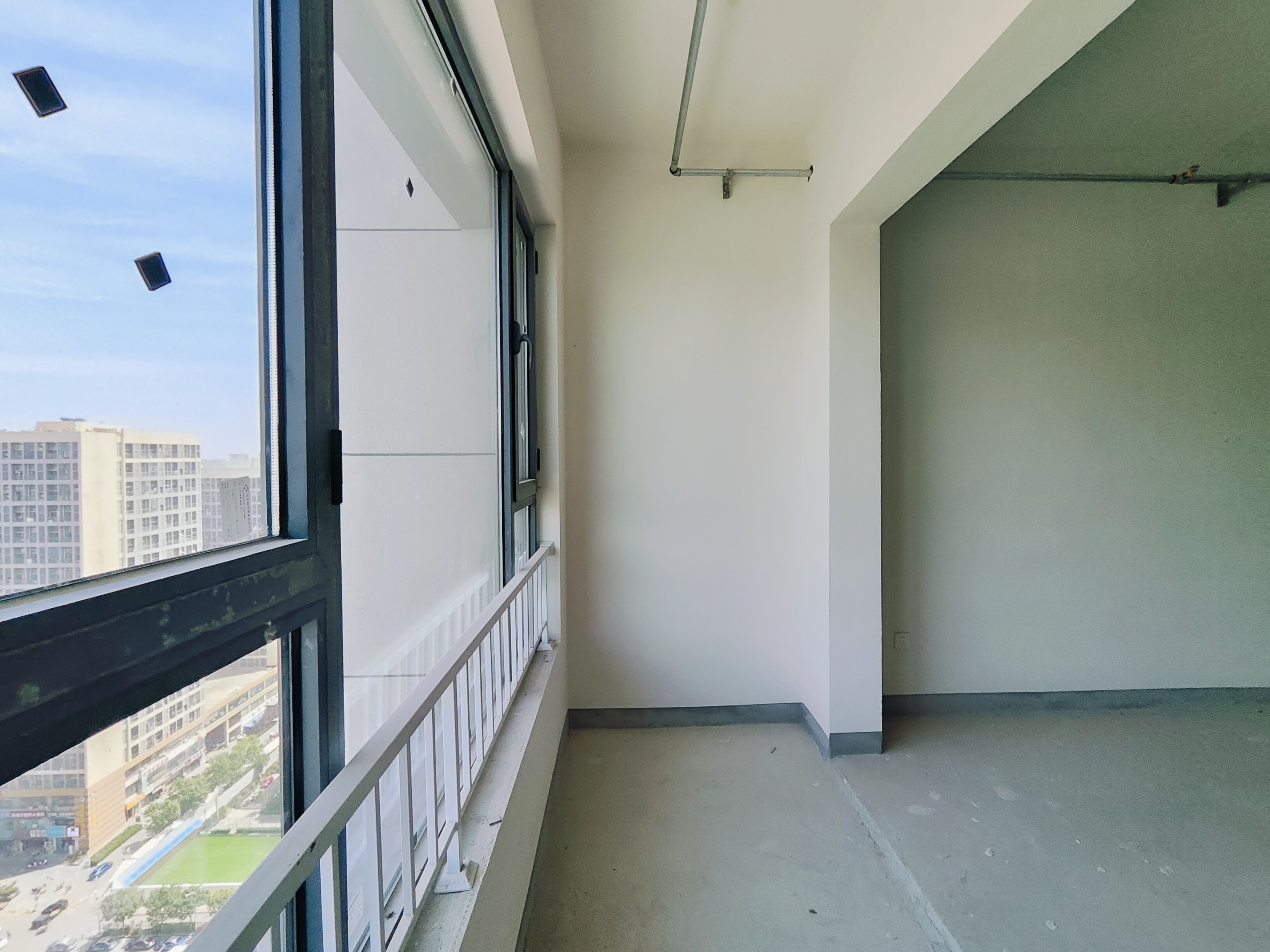 恒大滨河左岸公寓(临湖公馆花园)