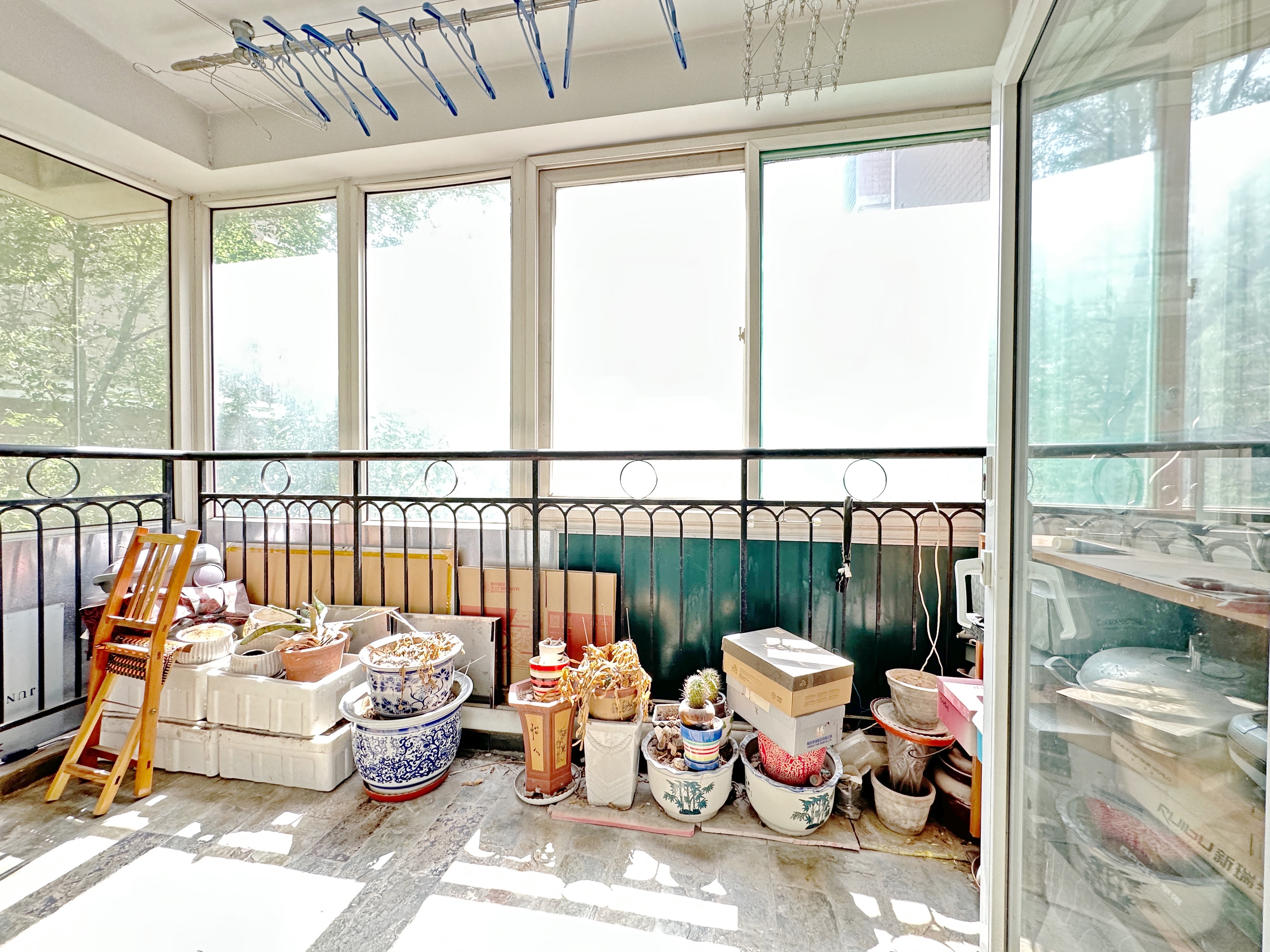 新世界阳光花园