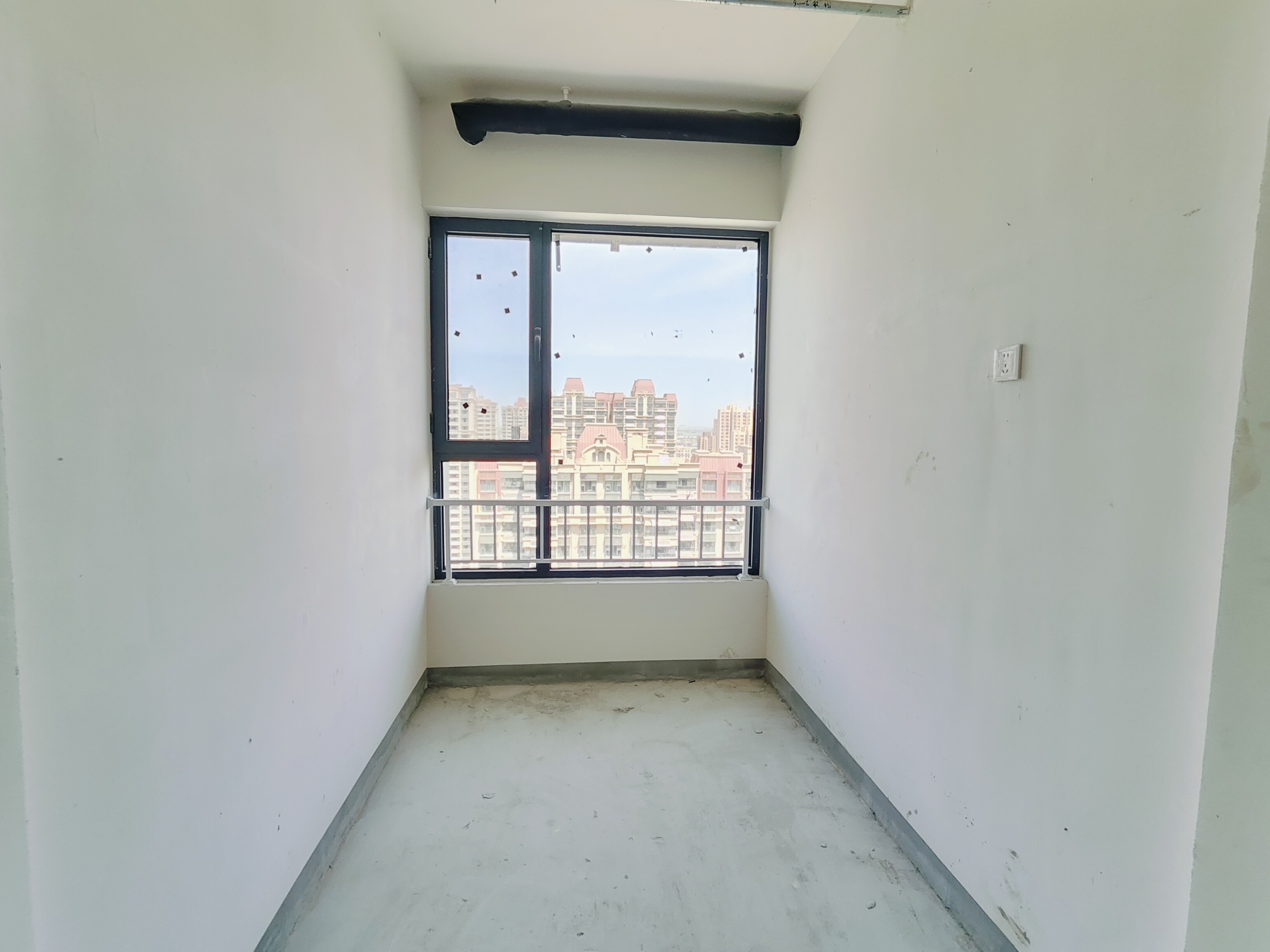 恒大滨河左岸公寓(临湖公馆花园)