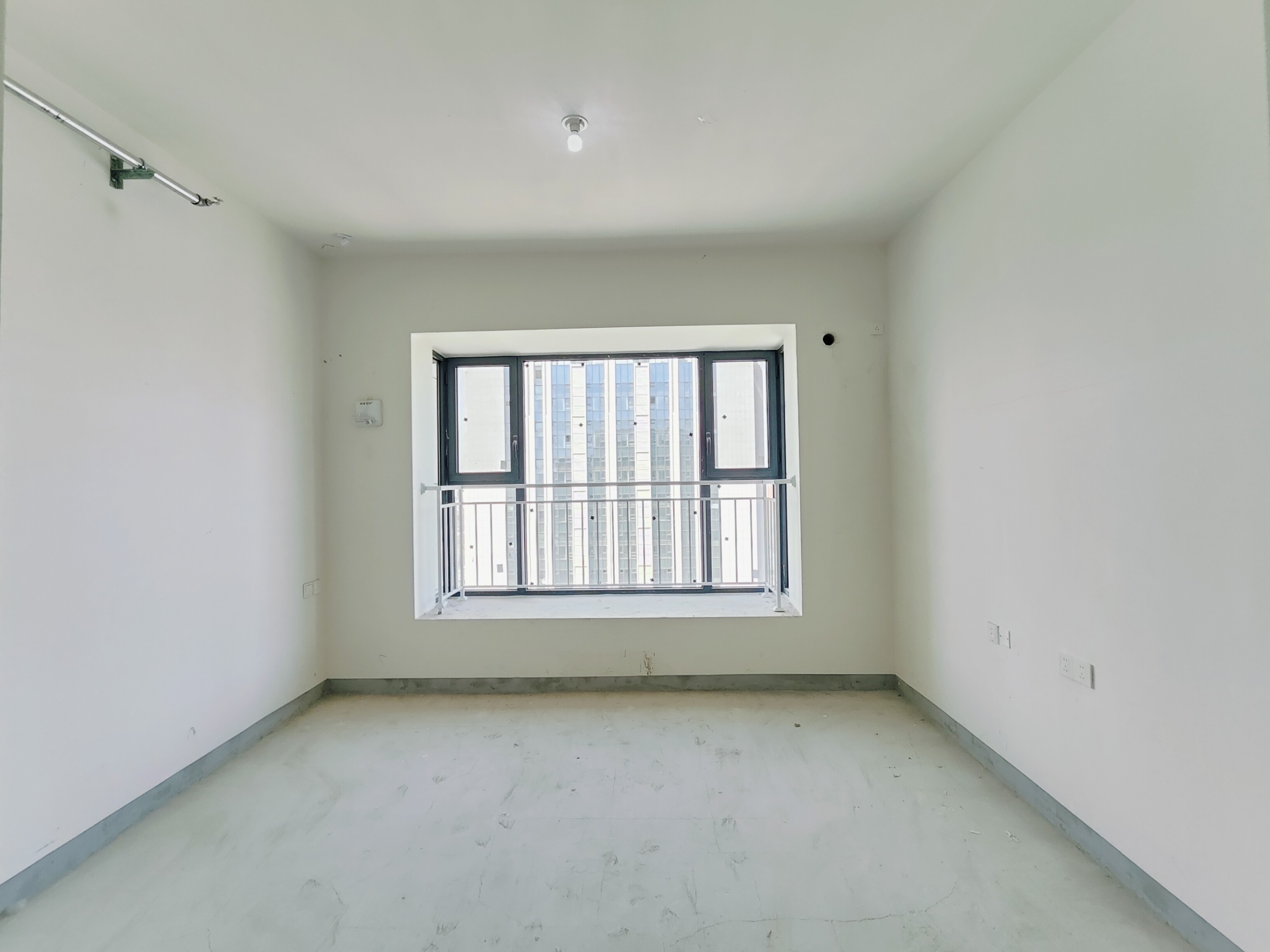 恒大滨河左岸公寓(临湖公馆花园)