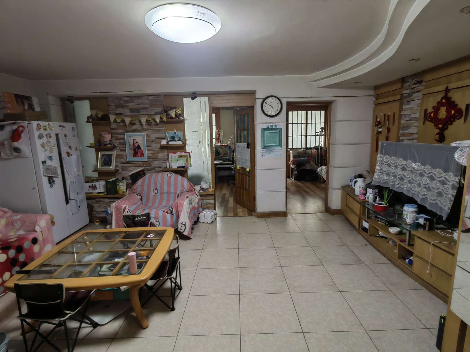 
							岔路街单位宿舍