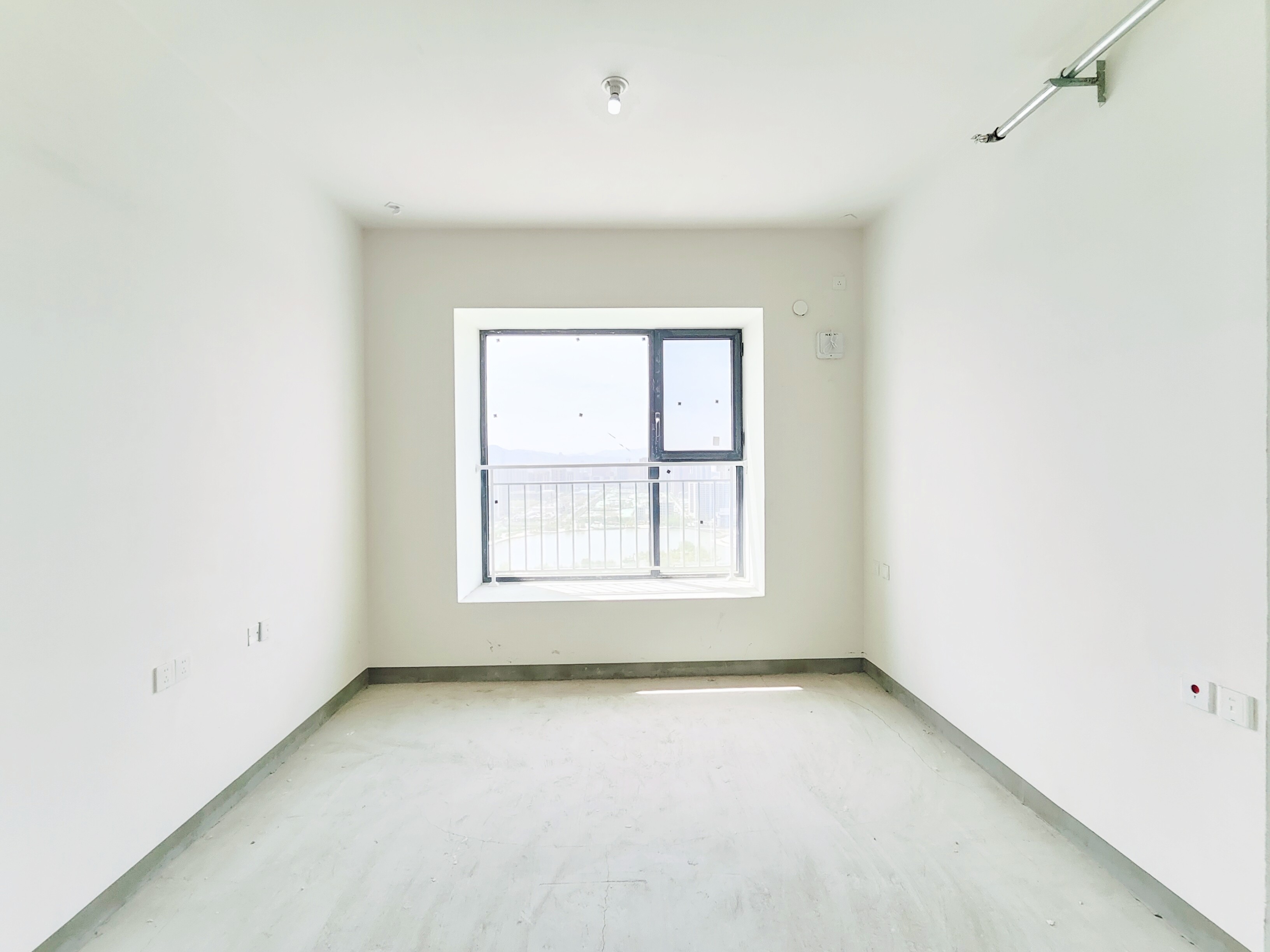 恒大滨河左岸公寓(临湖公馆花园)