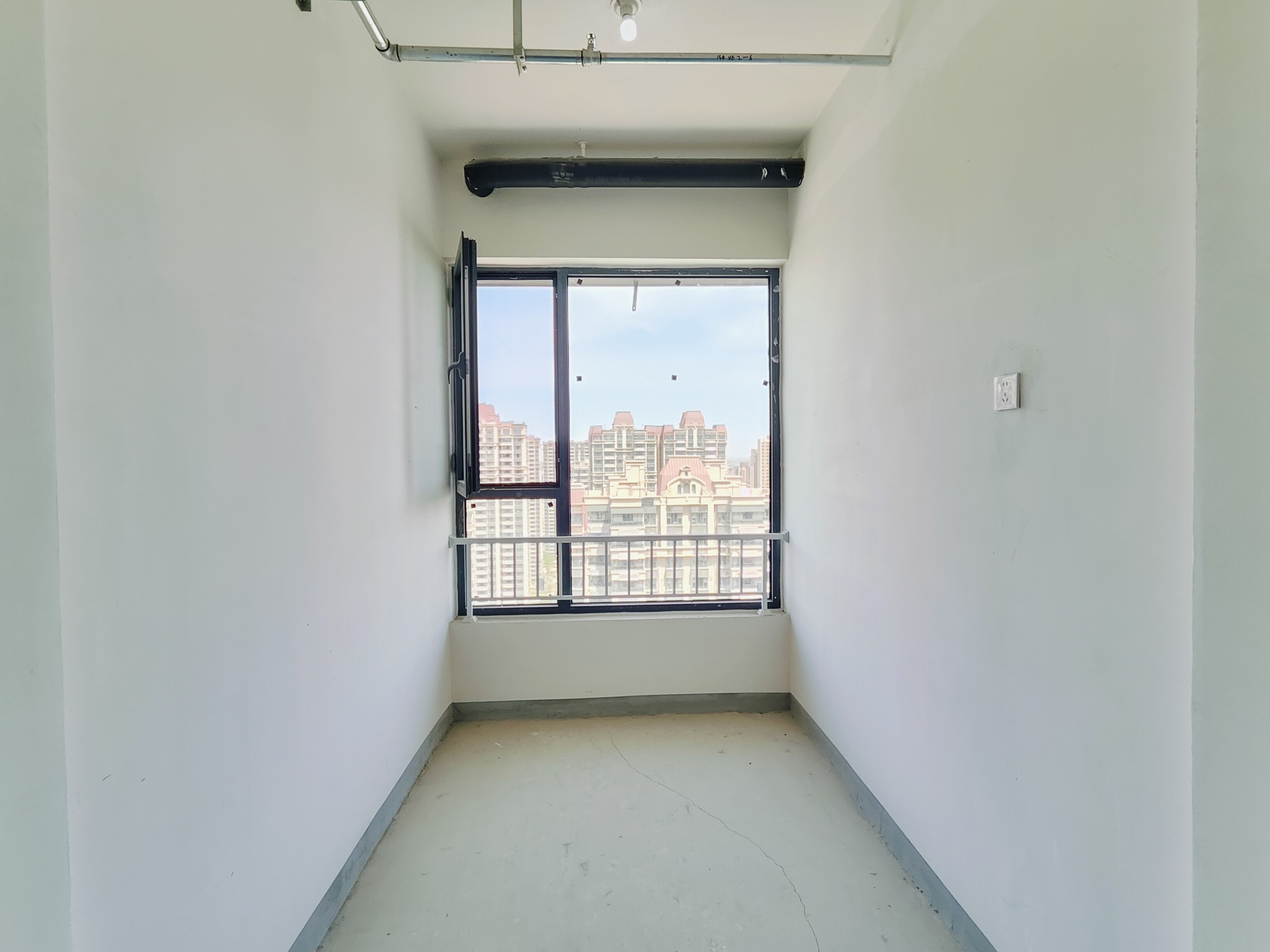 恒大滨河左岸公寓(临湖公馆花园)