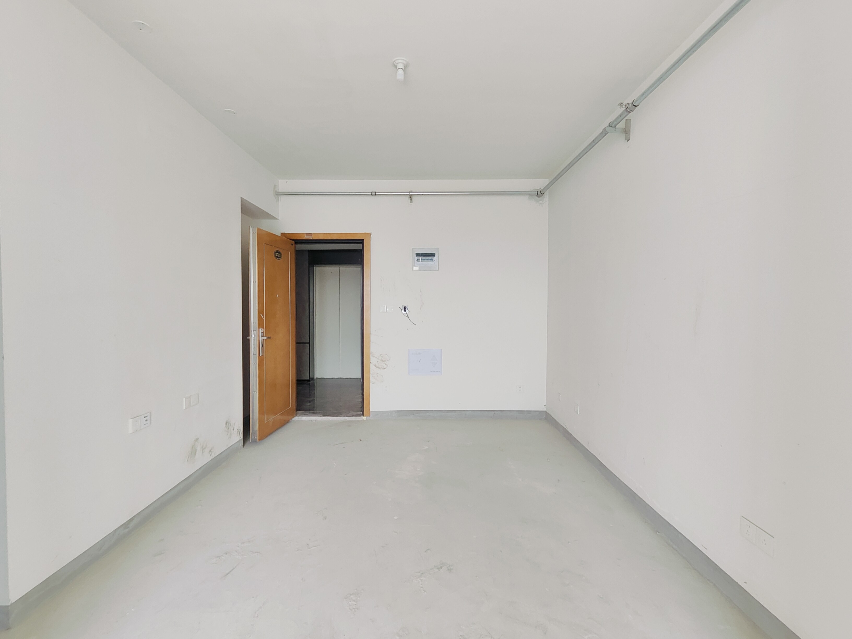 恒大滨河左岸公寓(临湖公馆花园)