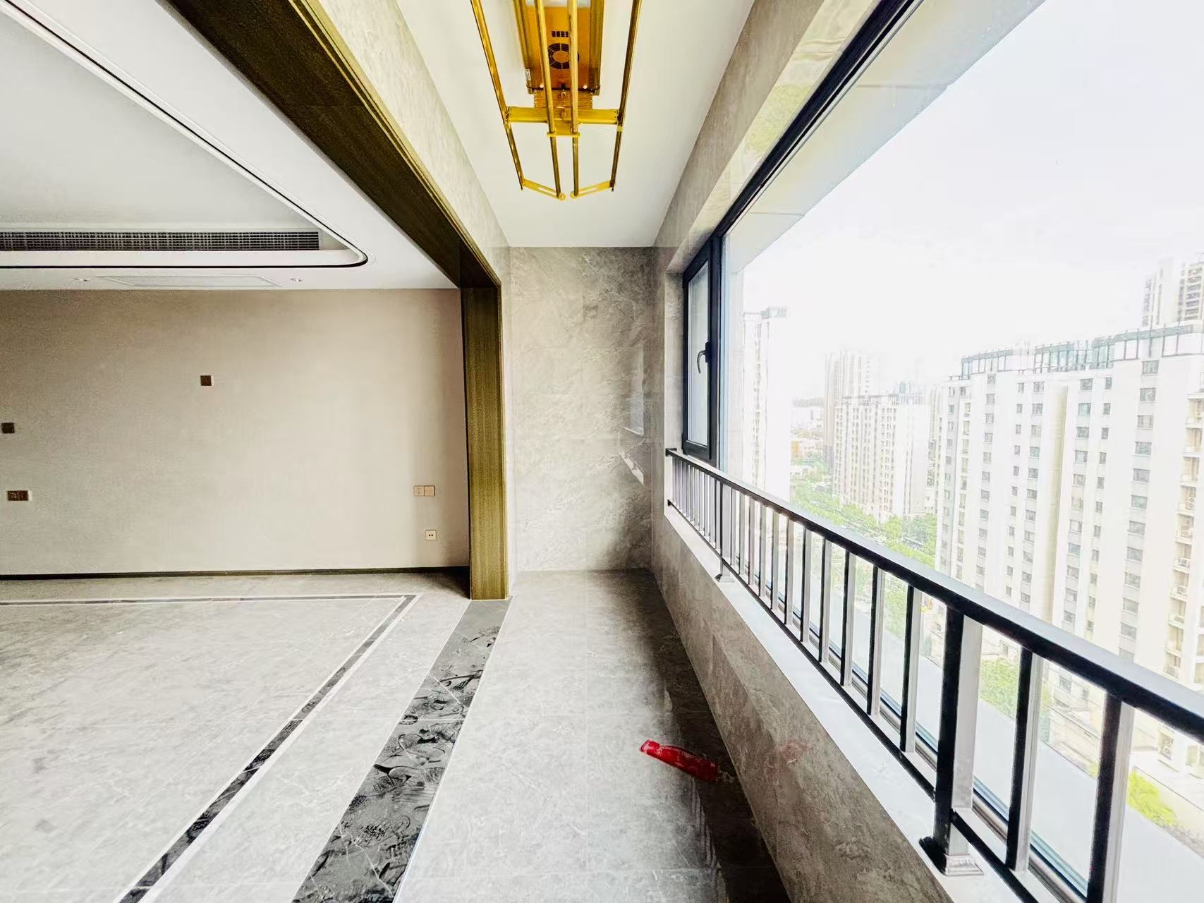 绿地IFC中央公馆