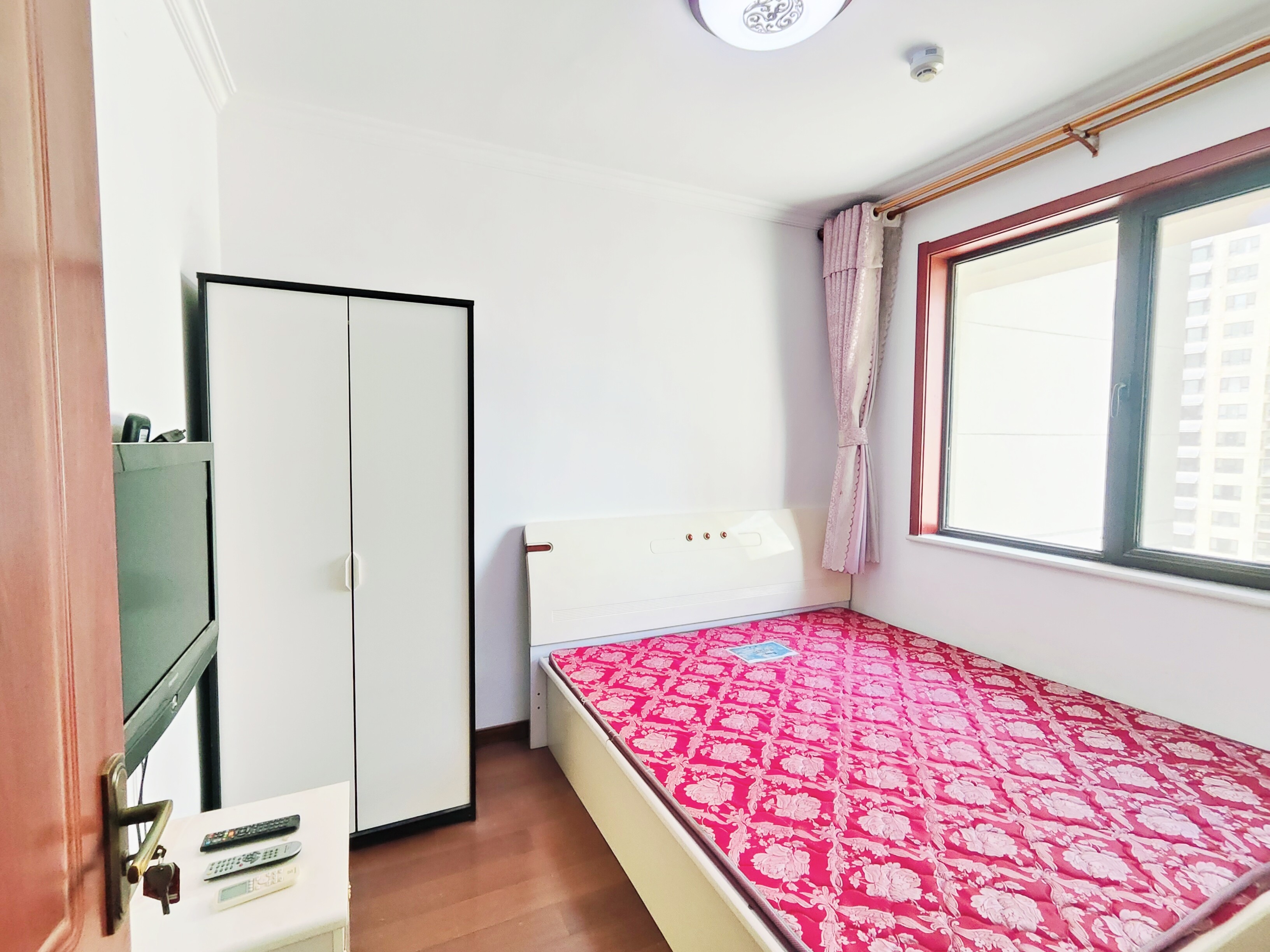 海尔云世界滟澜公馆花园