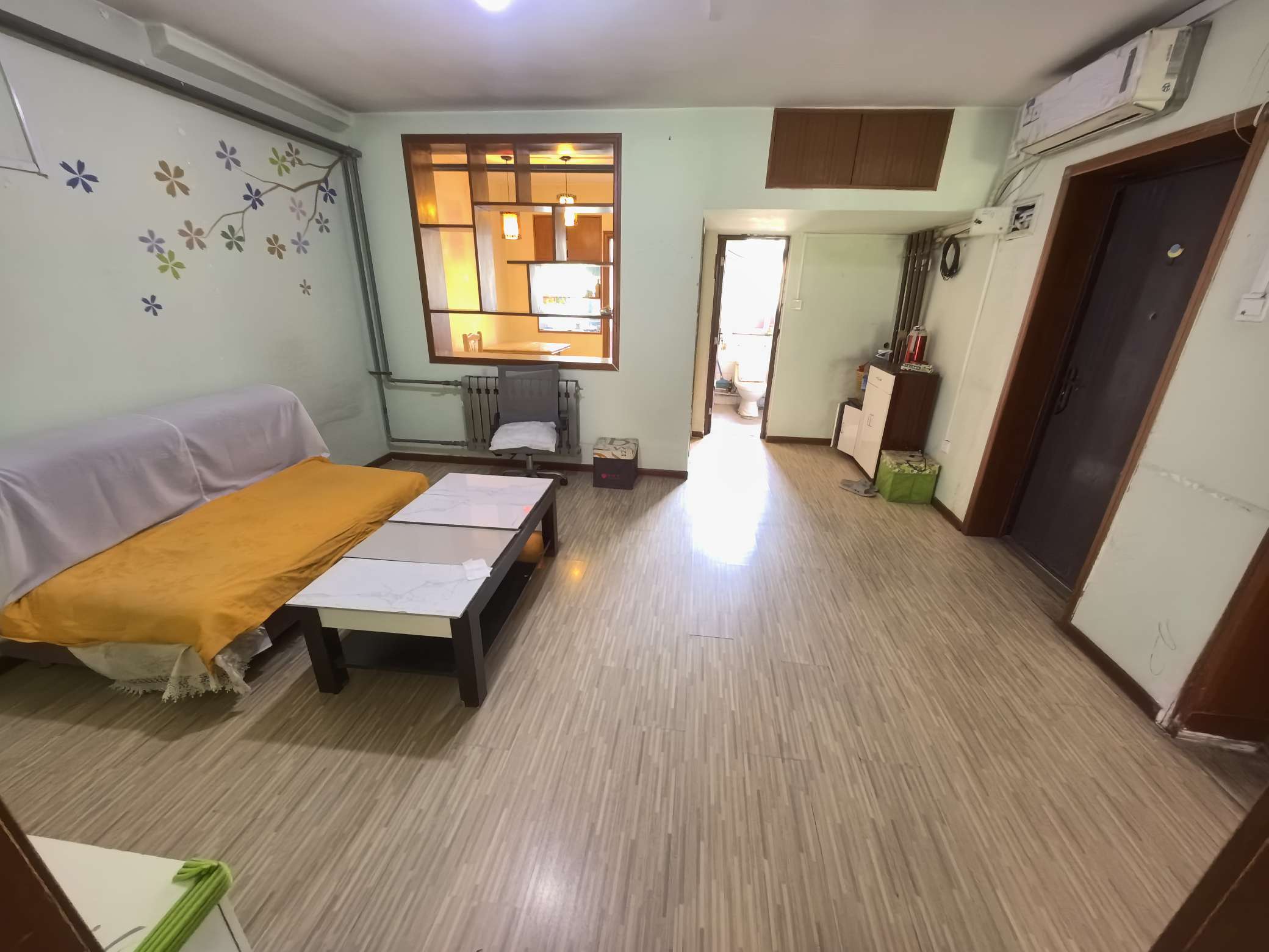 
							槐荫区政府宿舍