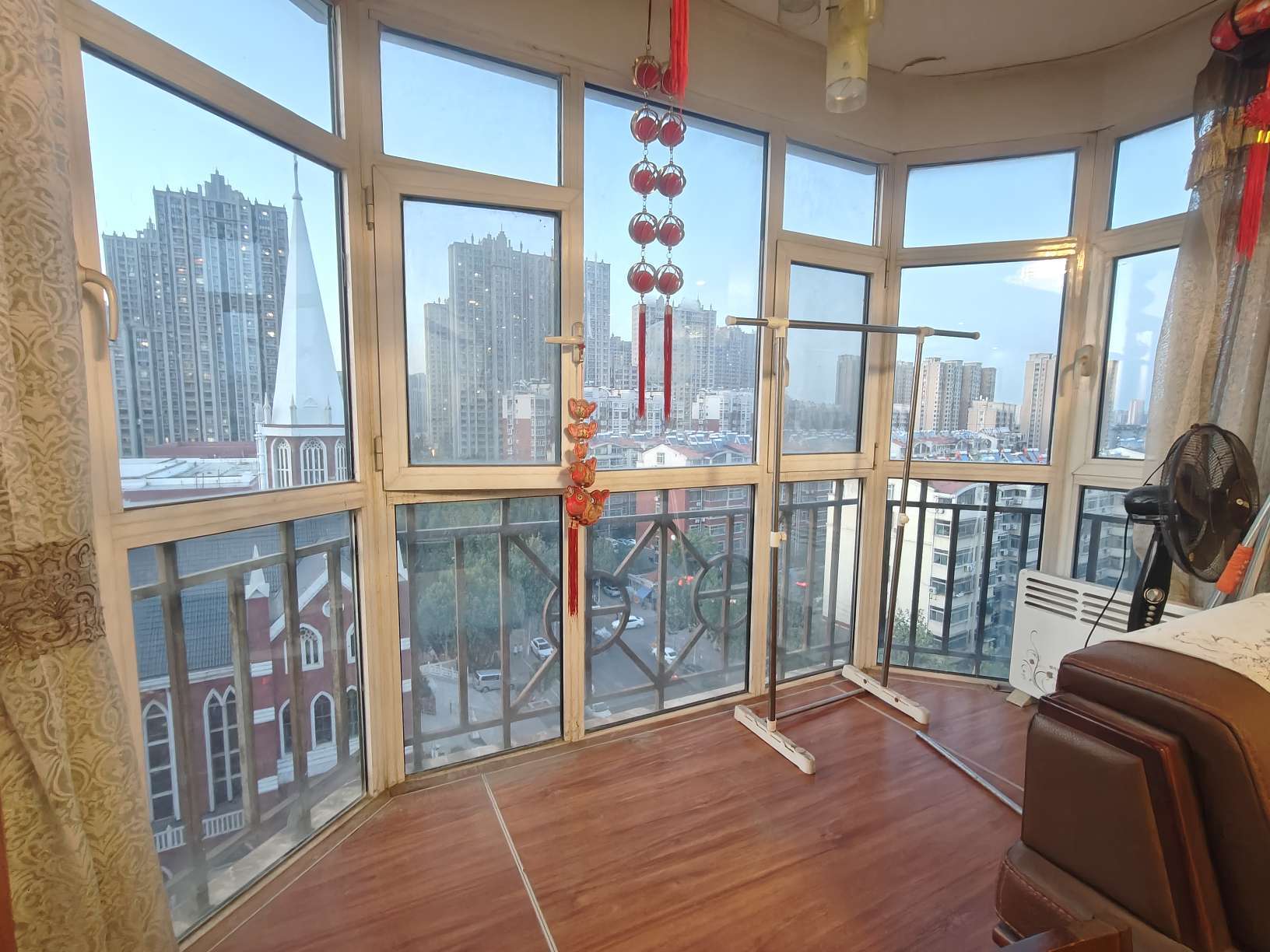 富翔天地