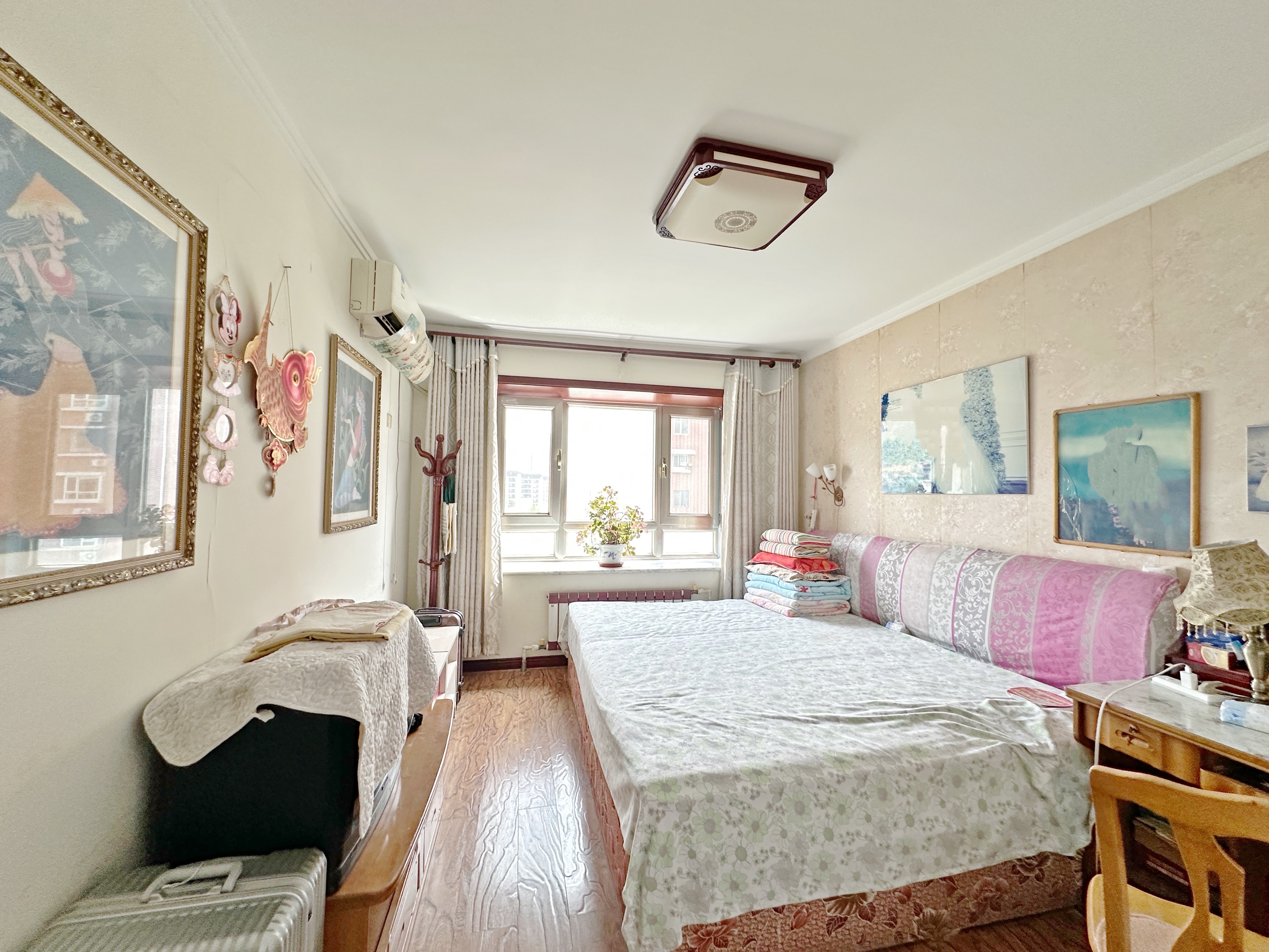 卧龙花园龙泰苑