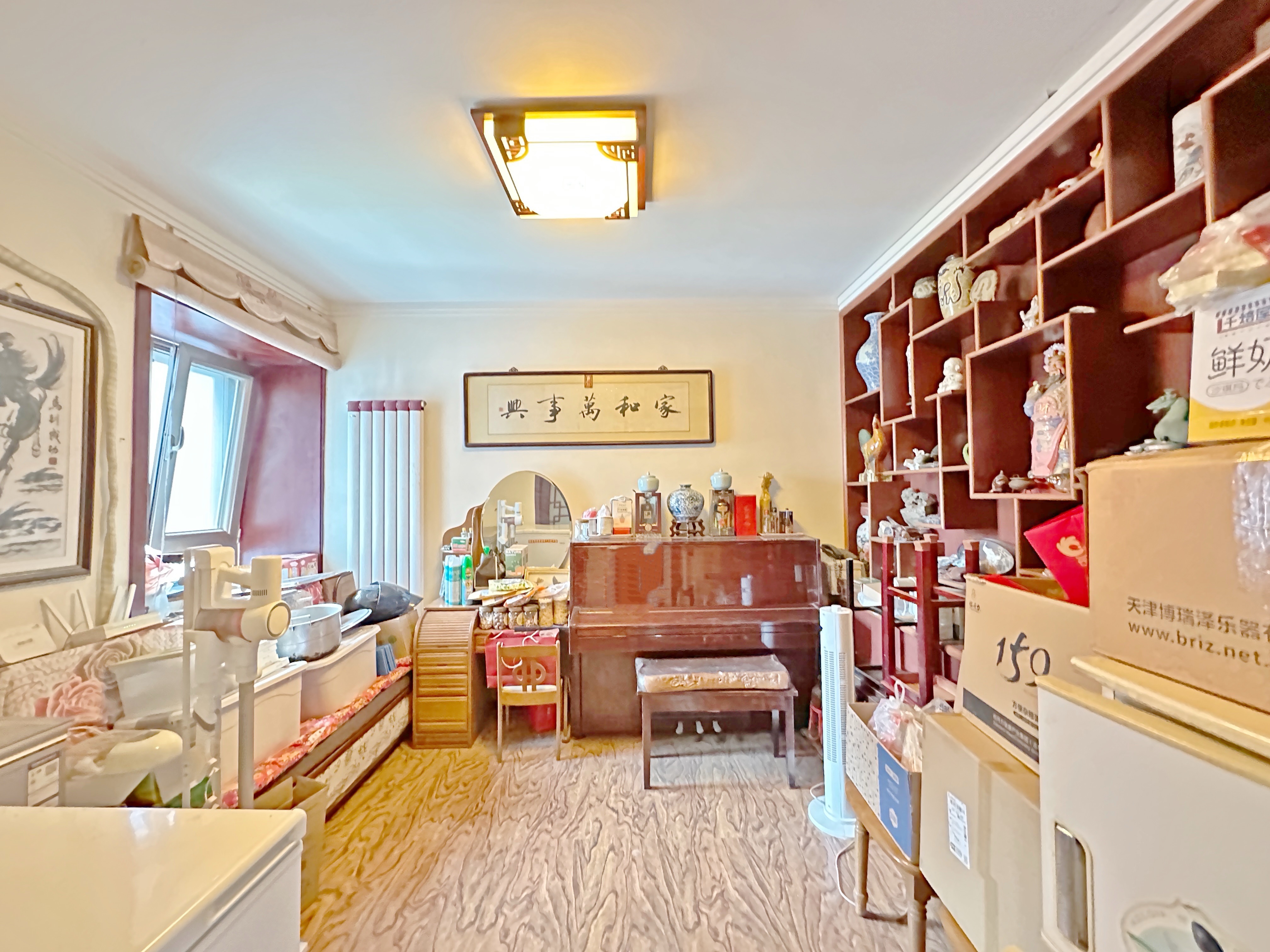 卧龙花园龙泰苑