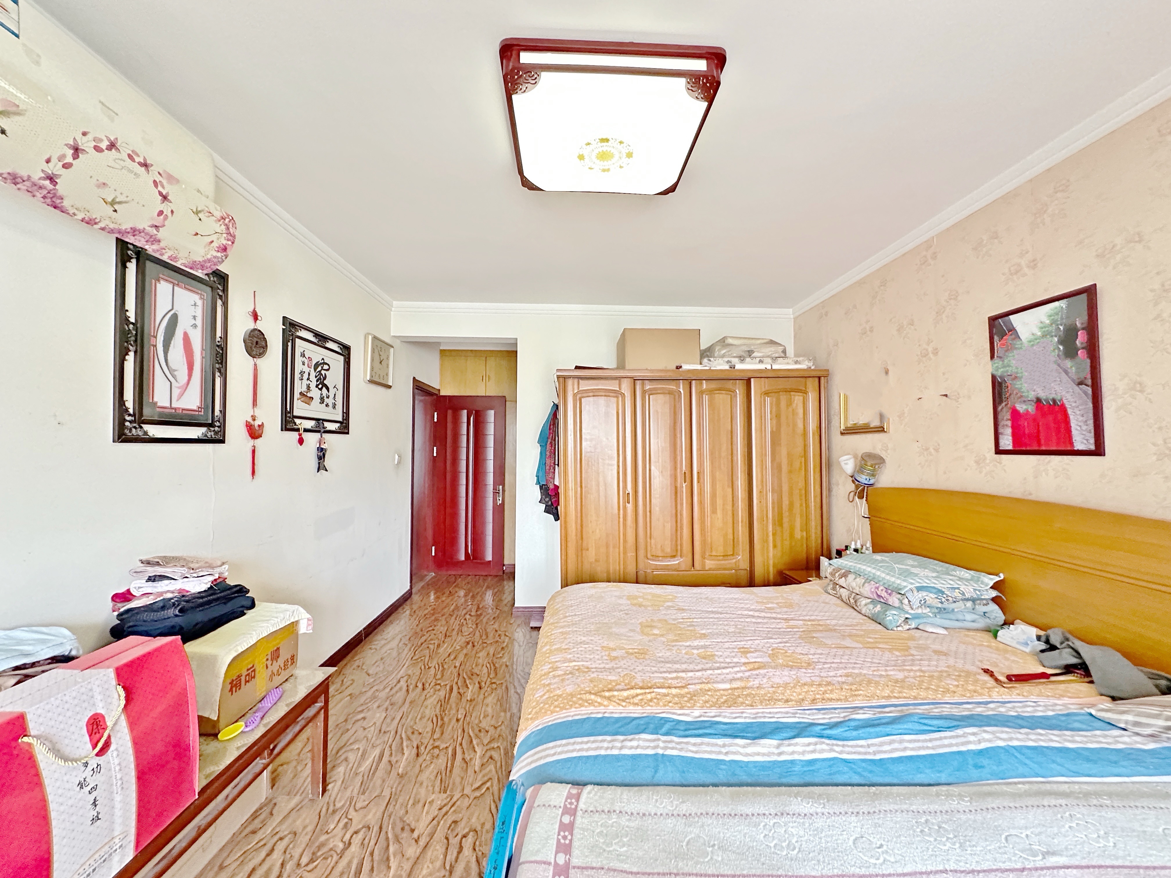 卧龙花园龙泰苑