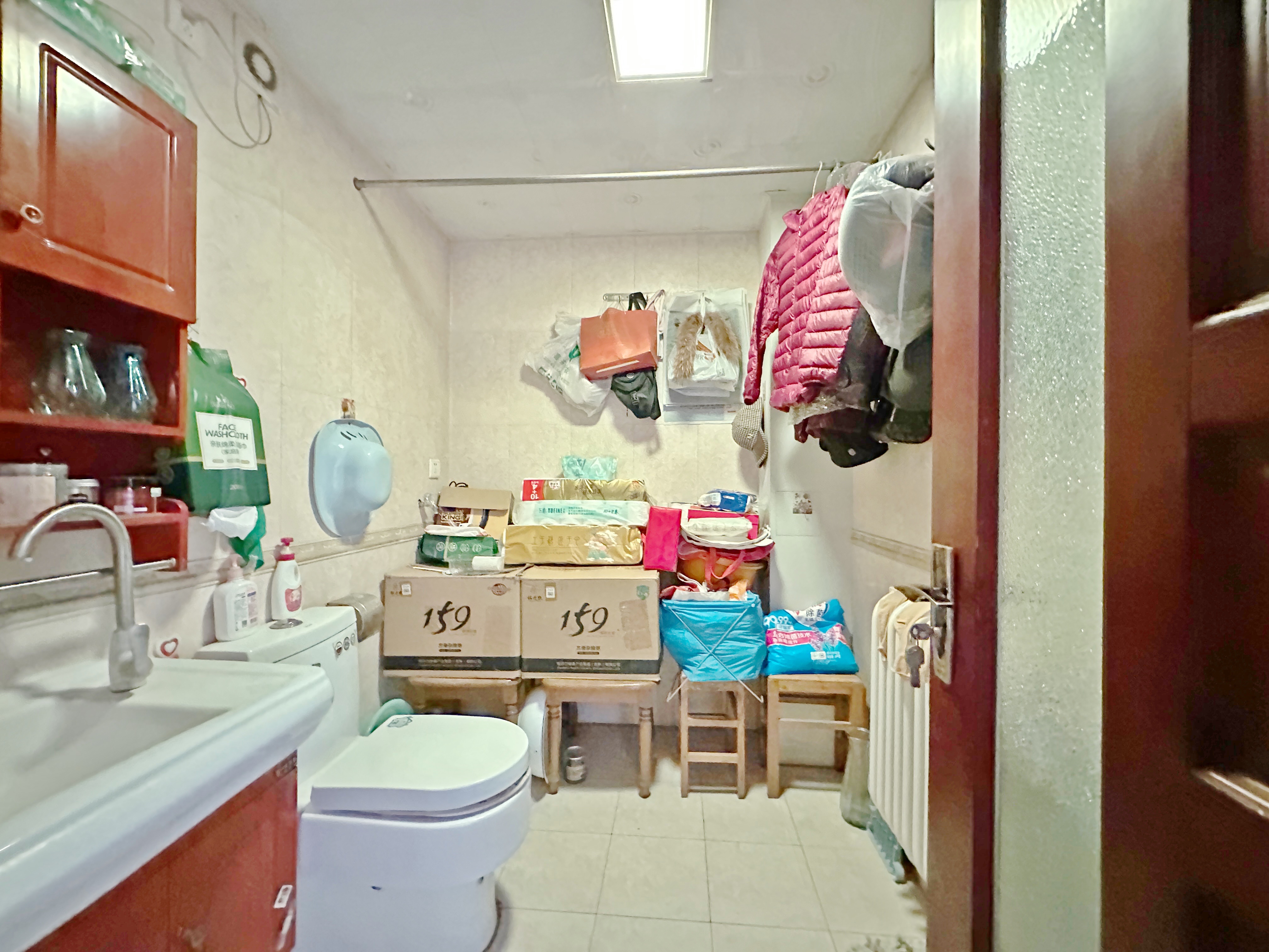 卧龙花园龙泰苑