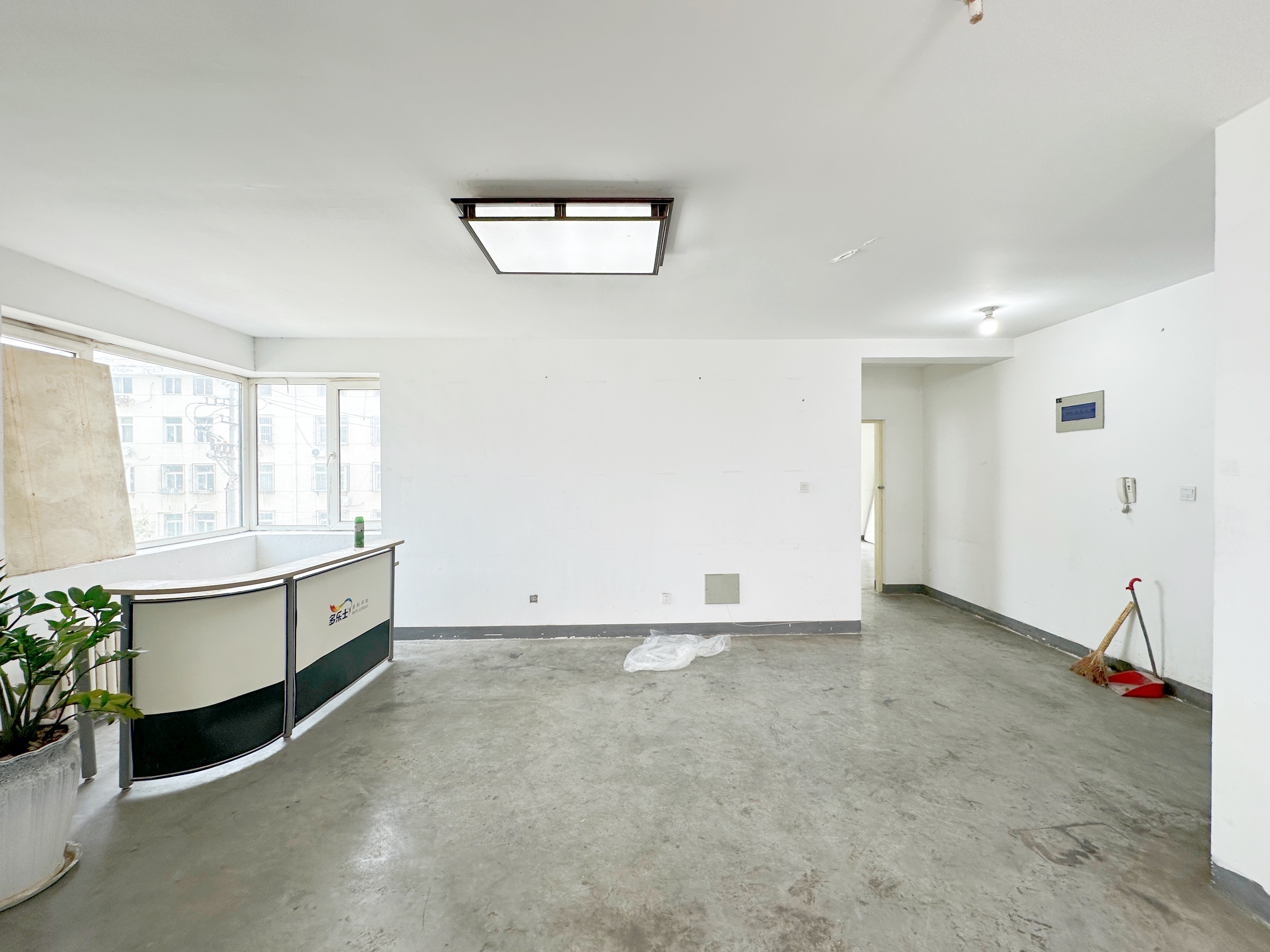 无影山北路72-1号