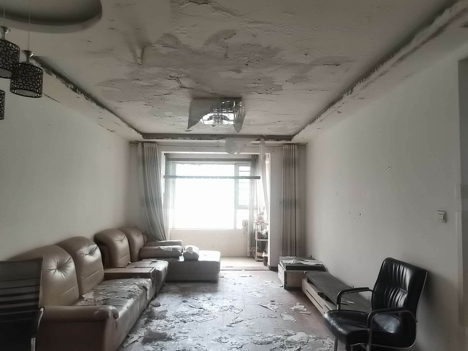 
							天鸿万象新天三区