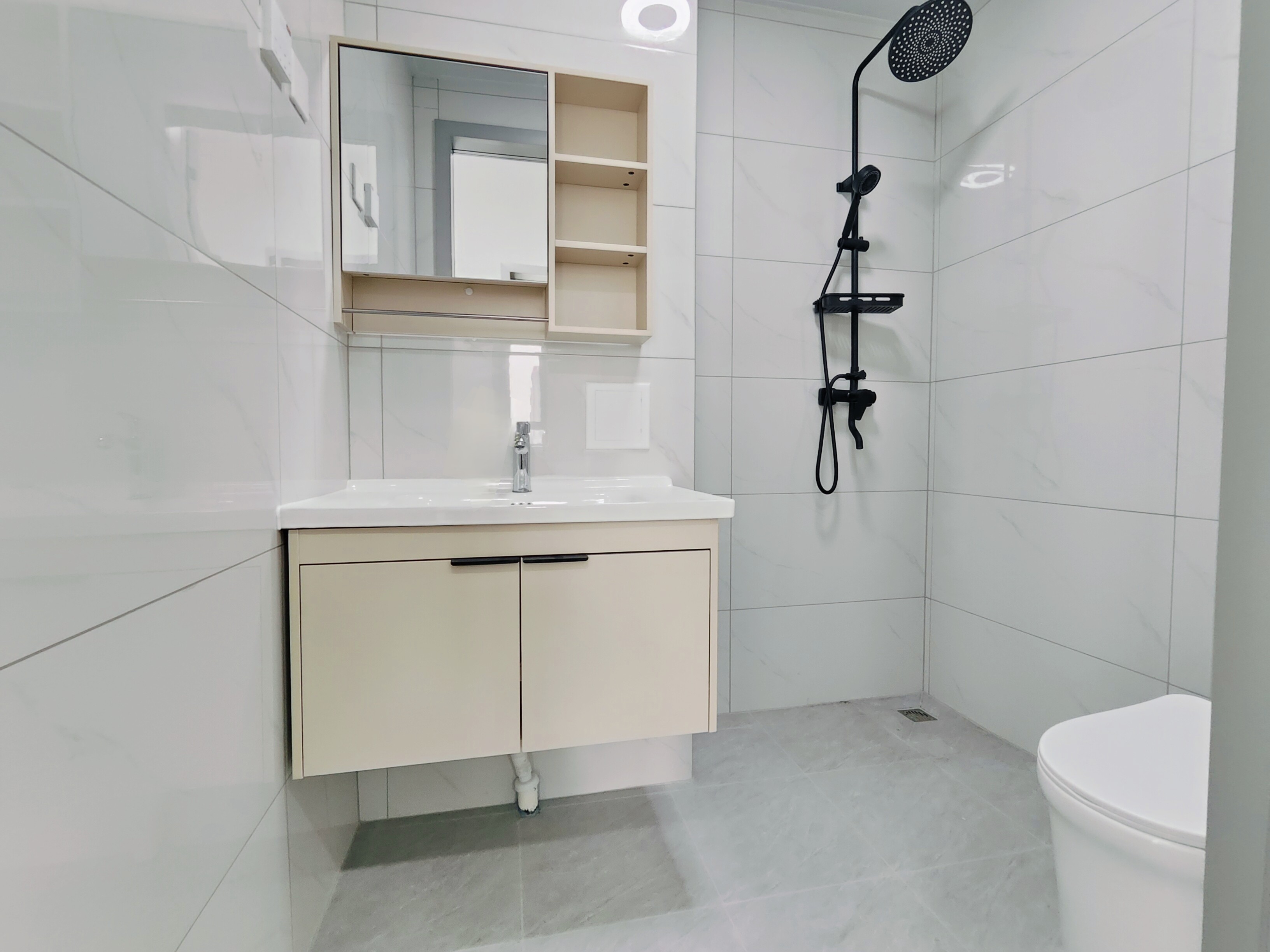 恒大滨河左岸公寓(临湖公馆花园)