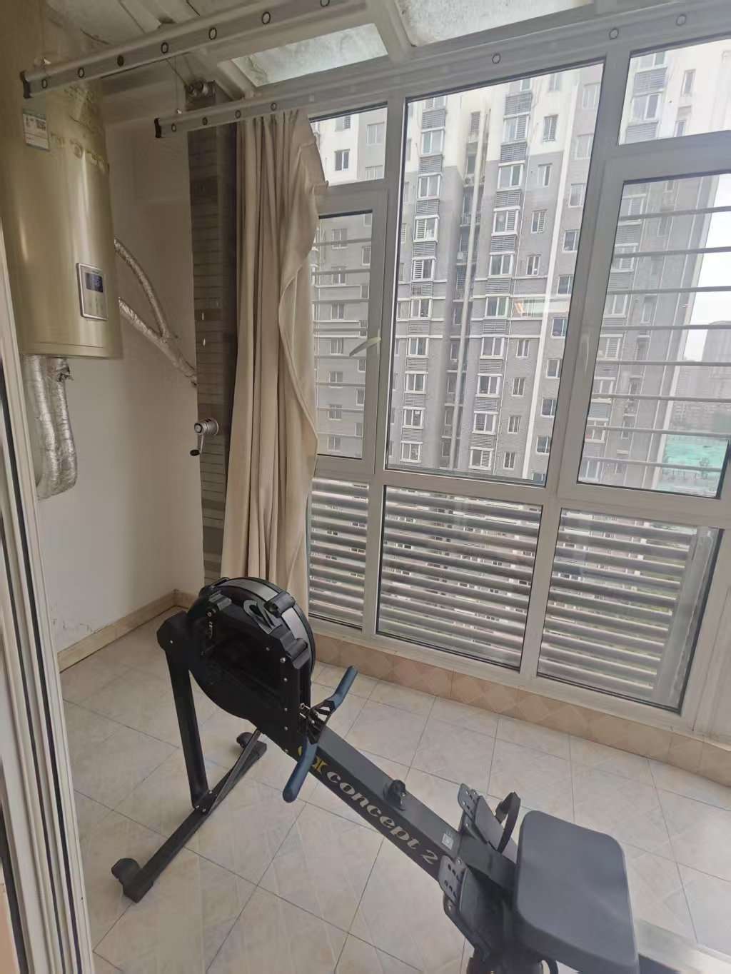 鲍德现代逸城