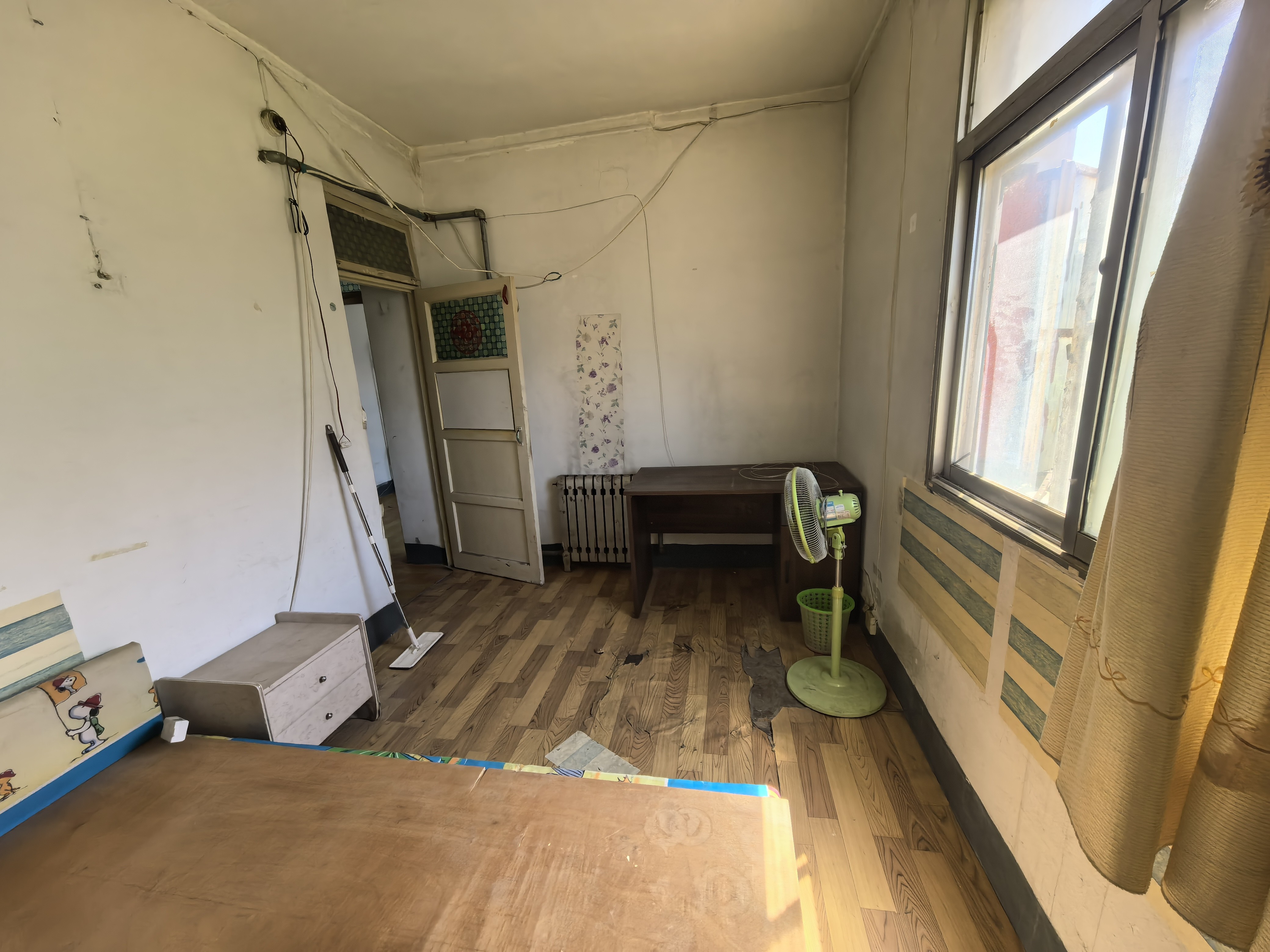 整租·七里山南村三区  南北