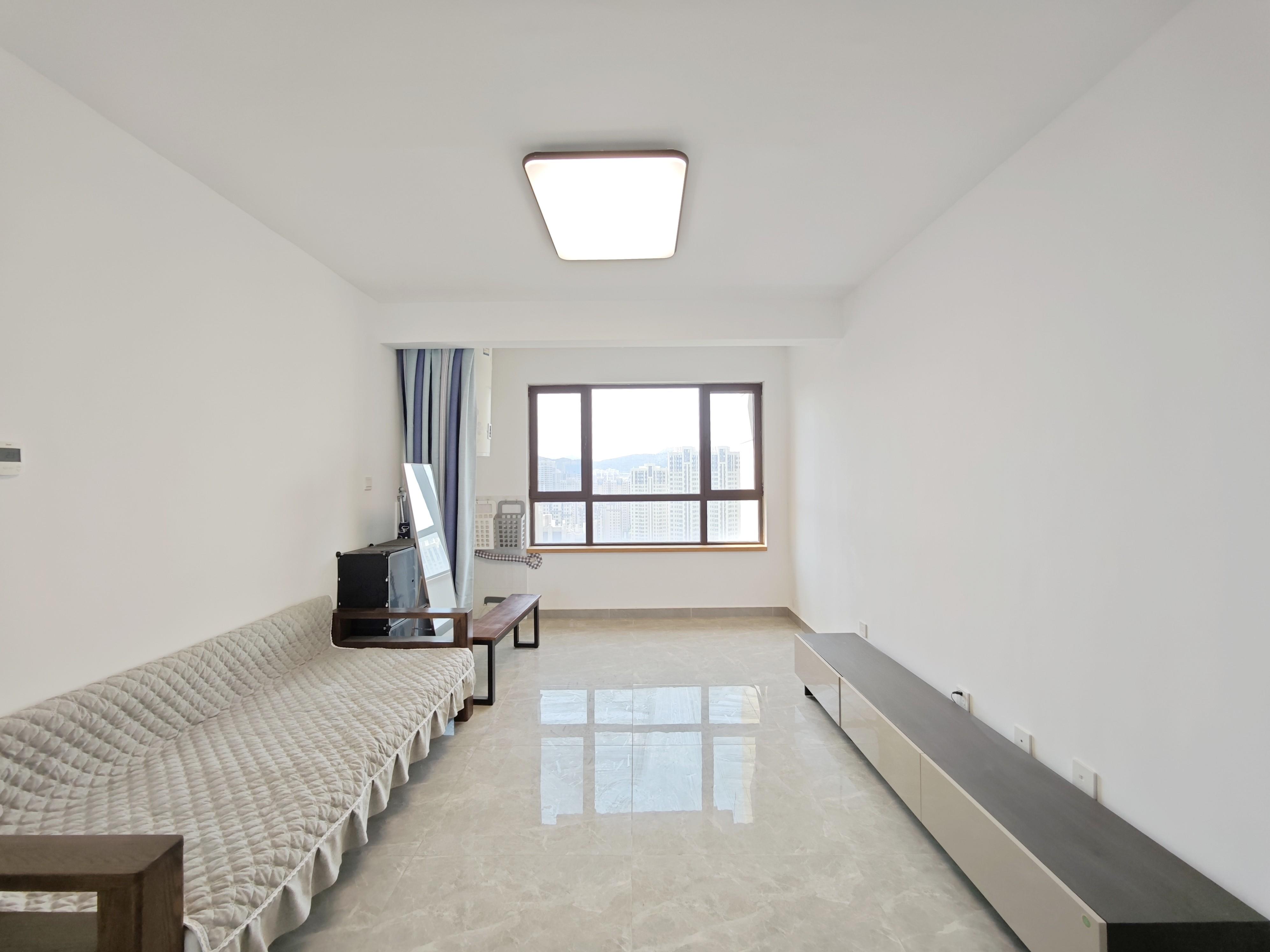 鲁邦奥林逸城东区