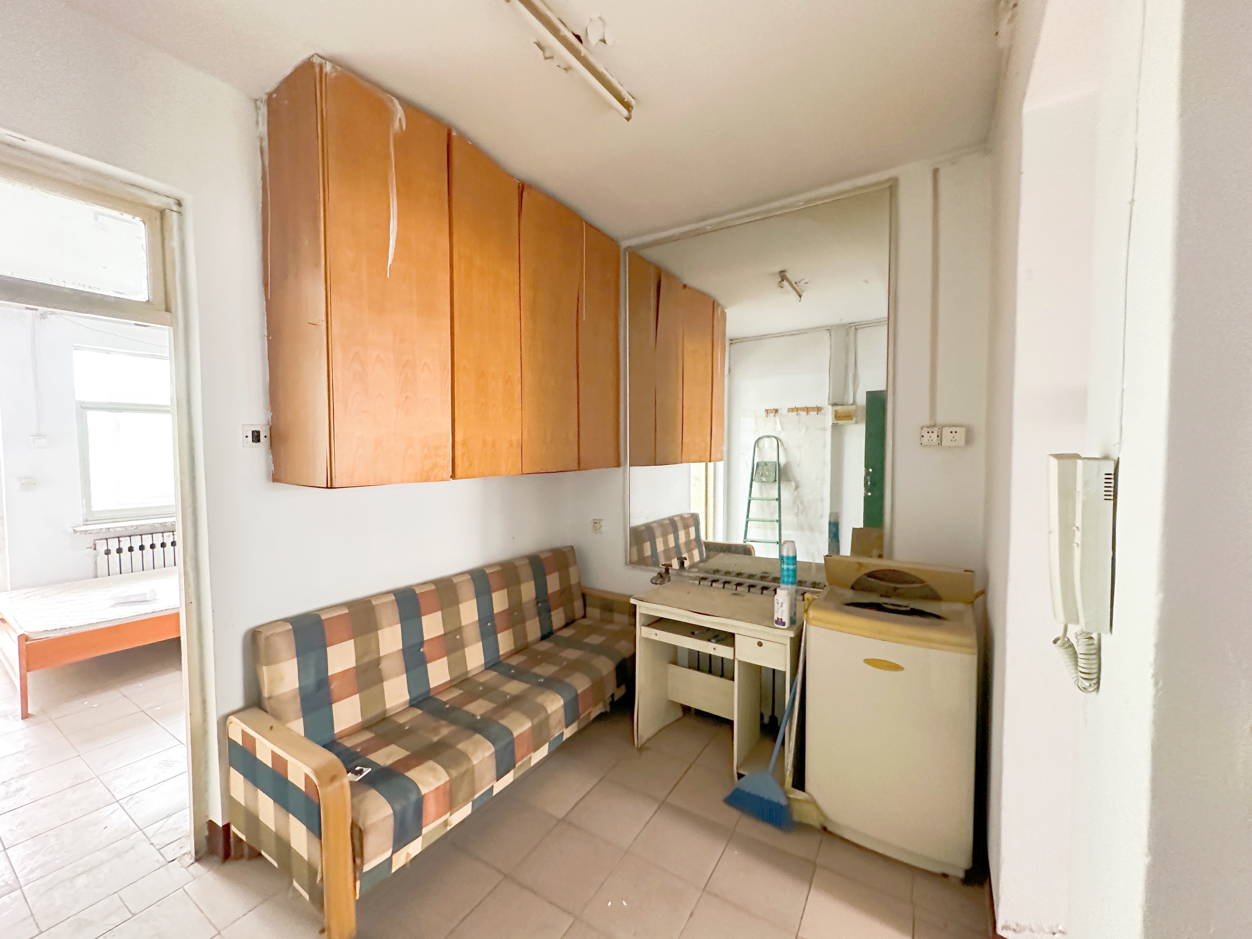 经三路单位宿舍