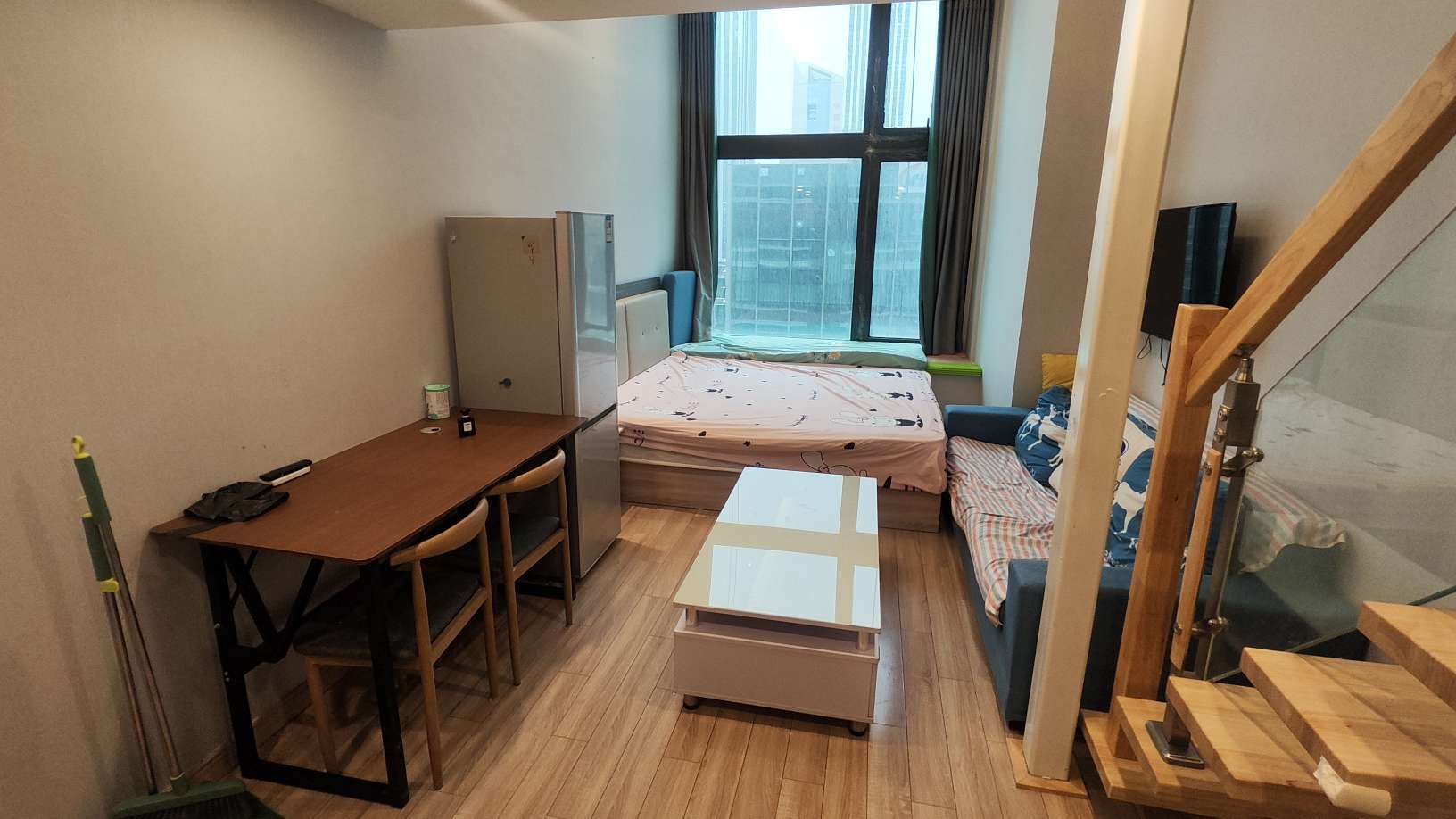 万科大都会万公馆