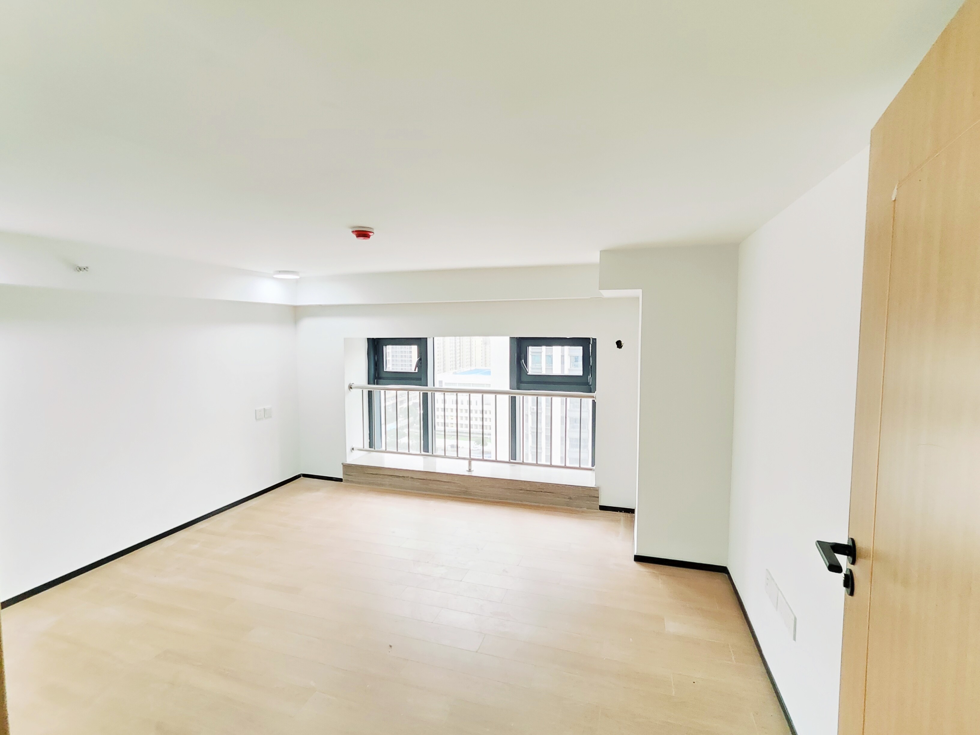 恒大滨河左岸公寓(临湖公馆花园)