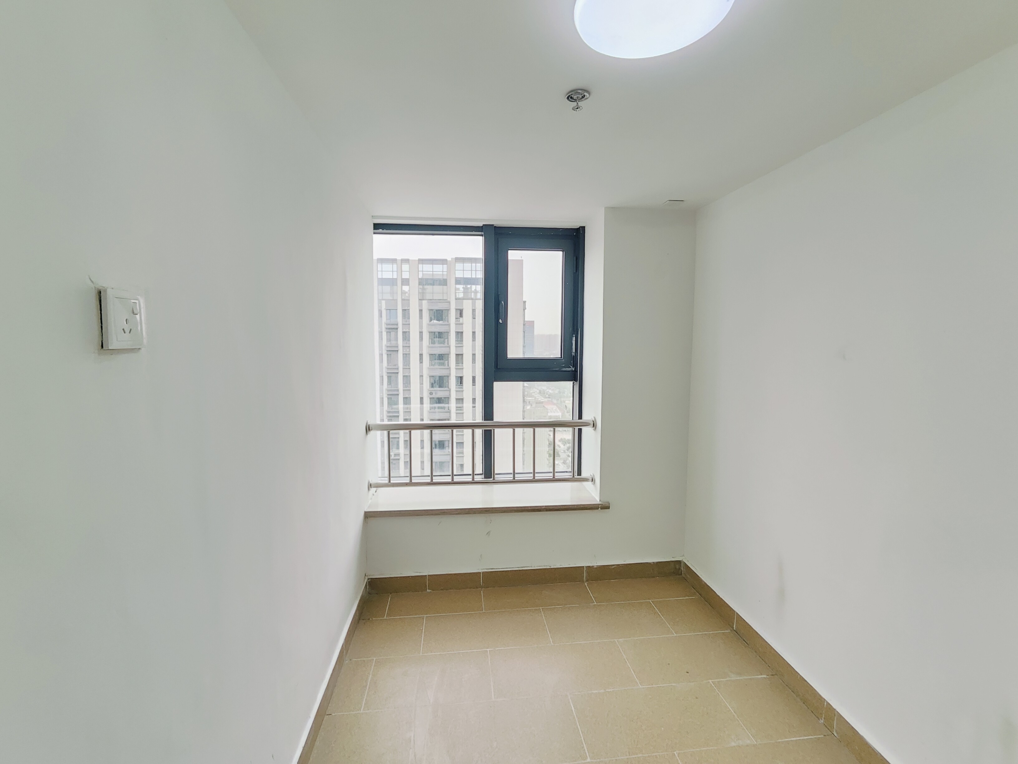 恒大滨河左岸公寓(临湖公馆花园)