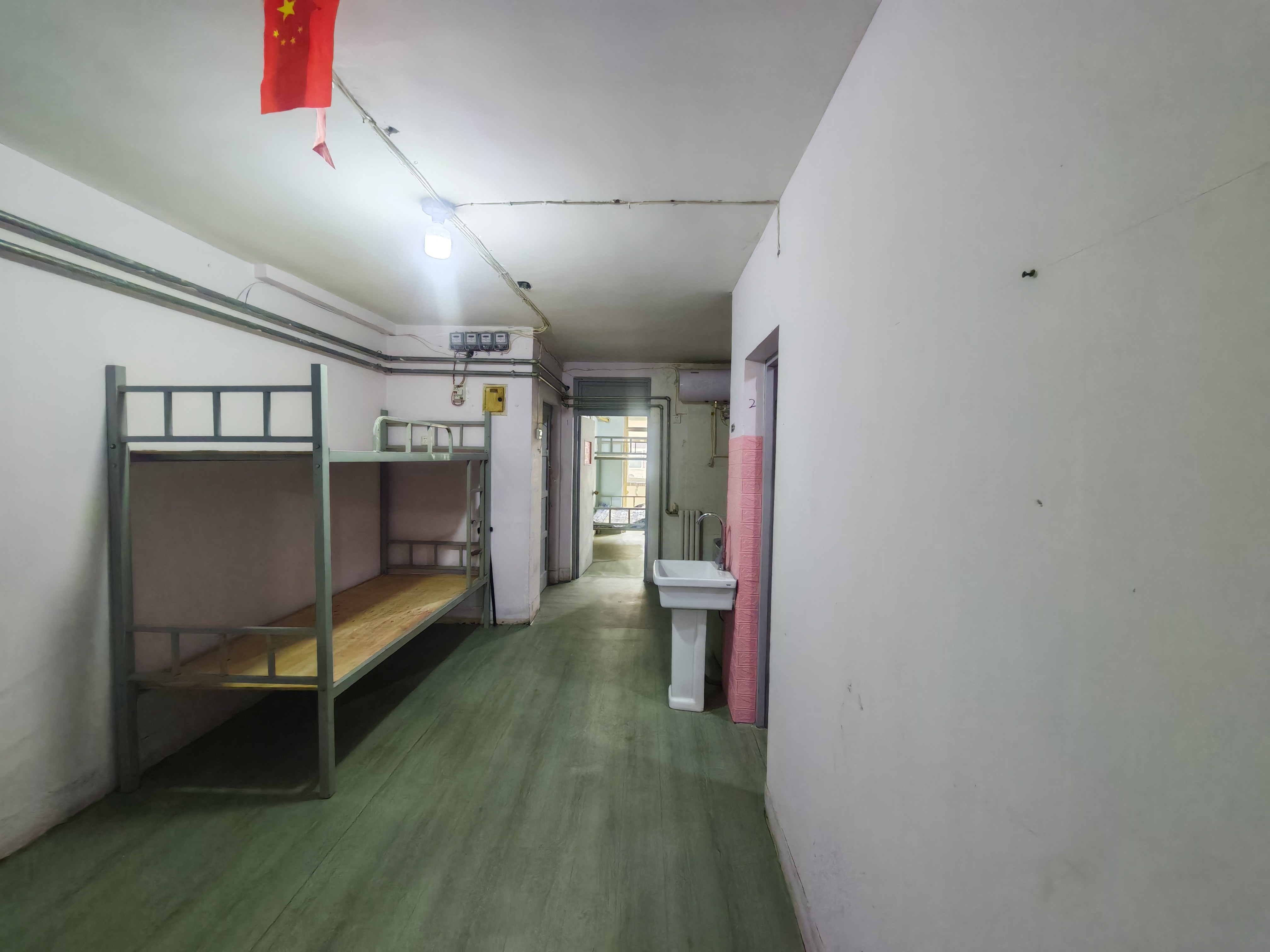 整租·明湖小区东区(三区)  南北