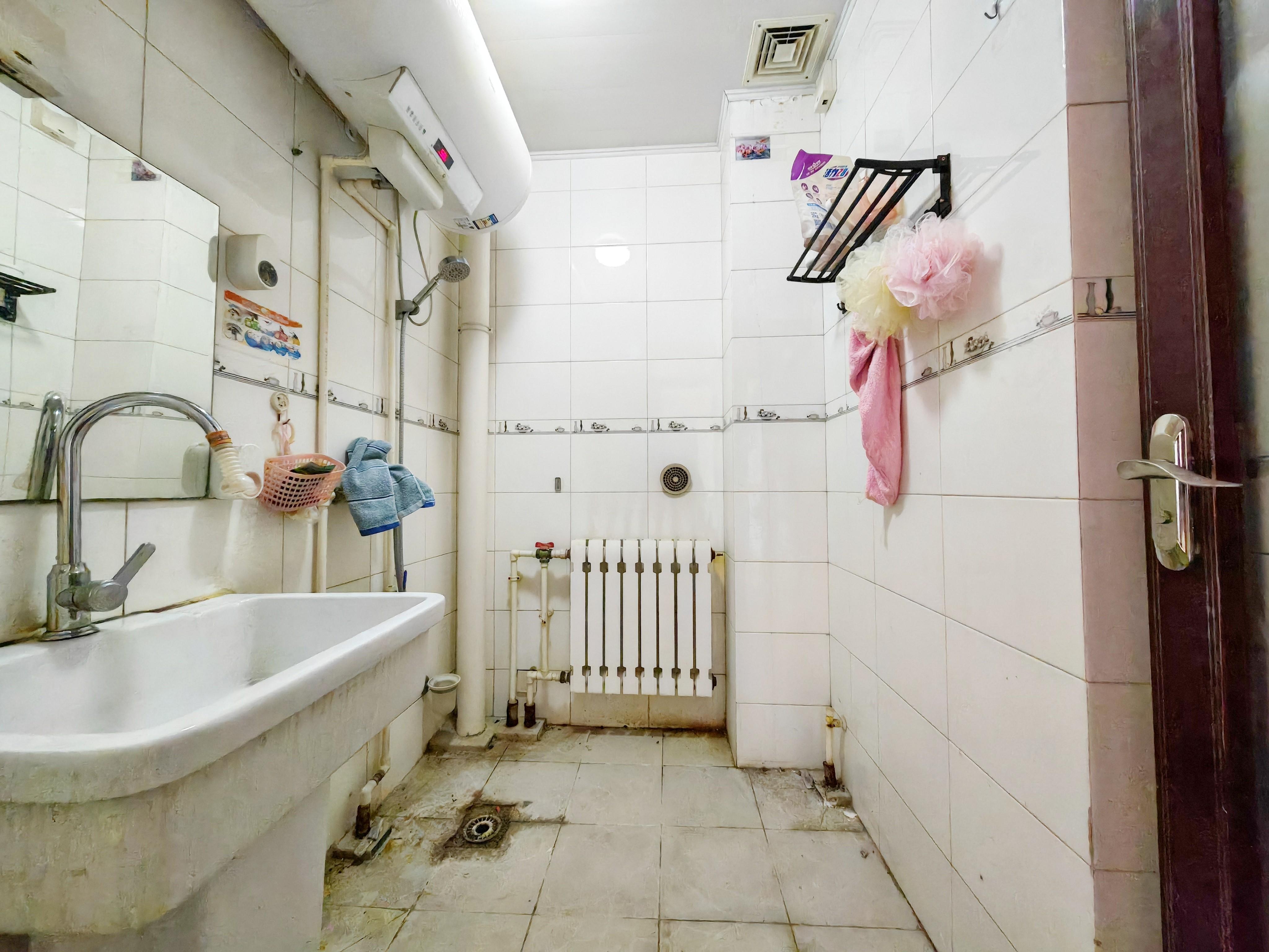 汇富名仕居