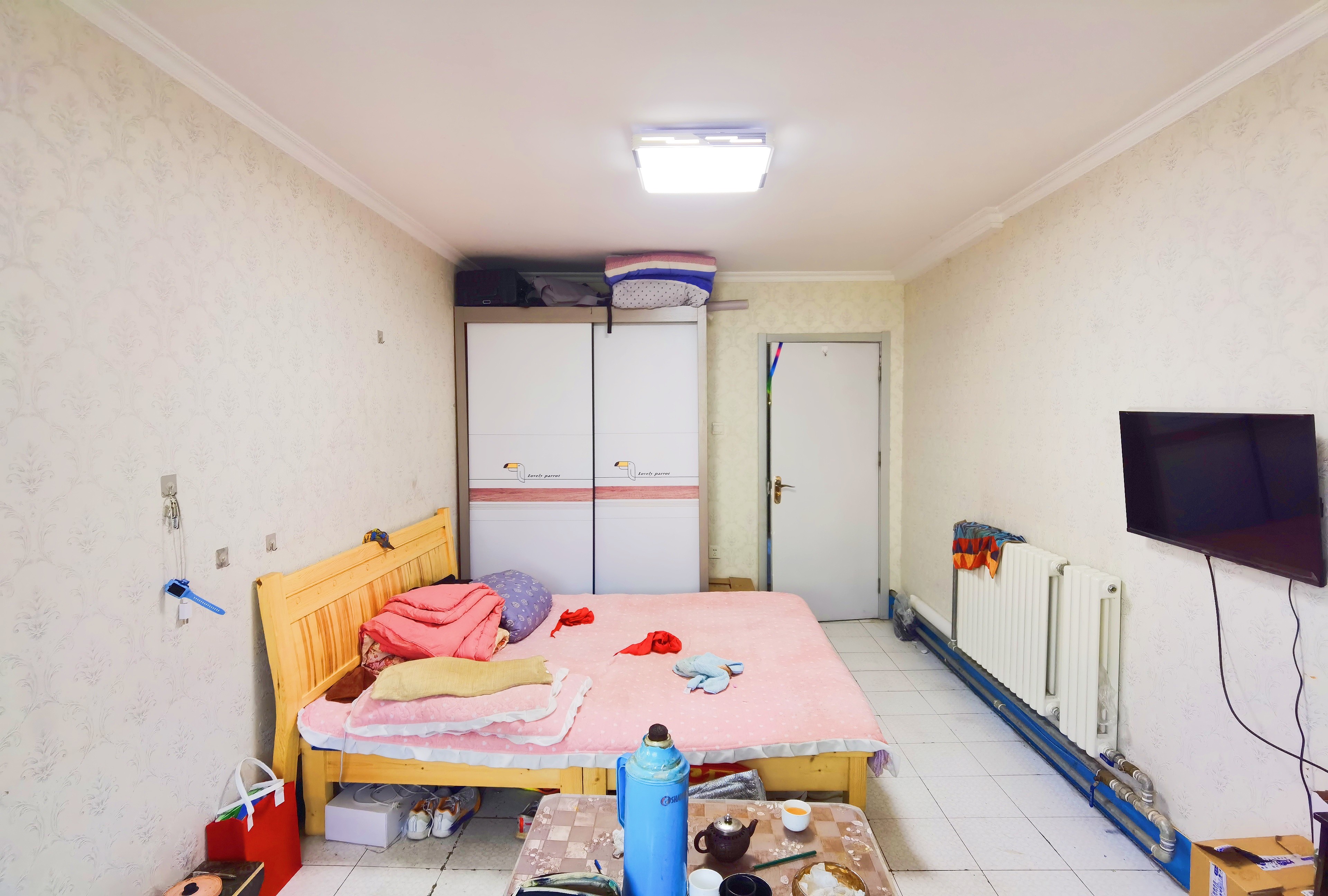  建国小经一路小区  东西