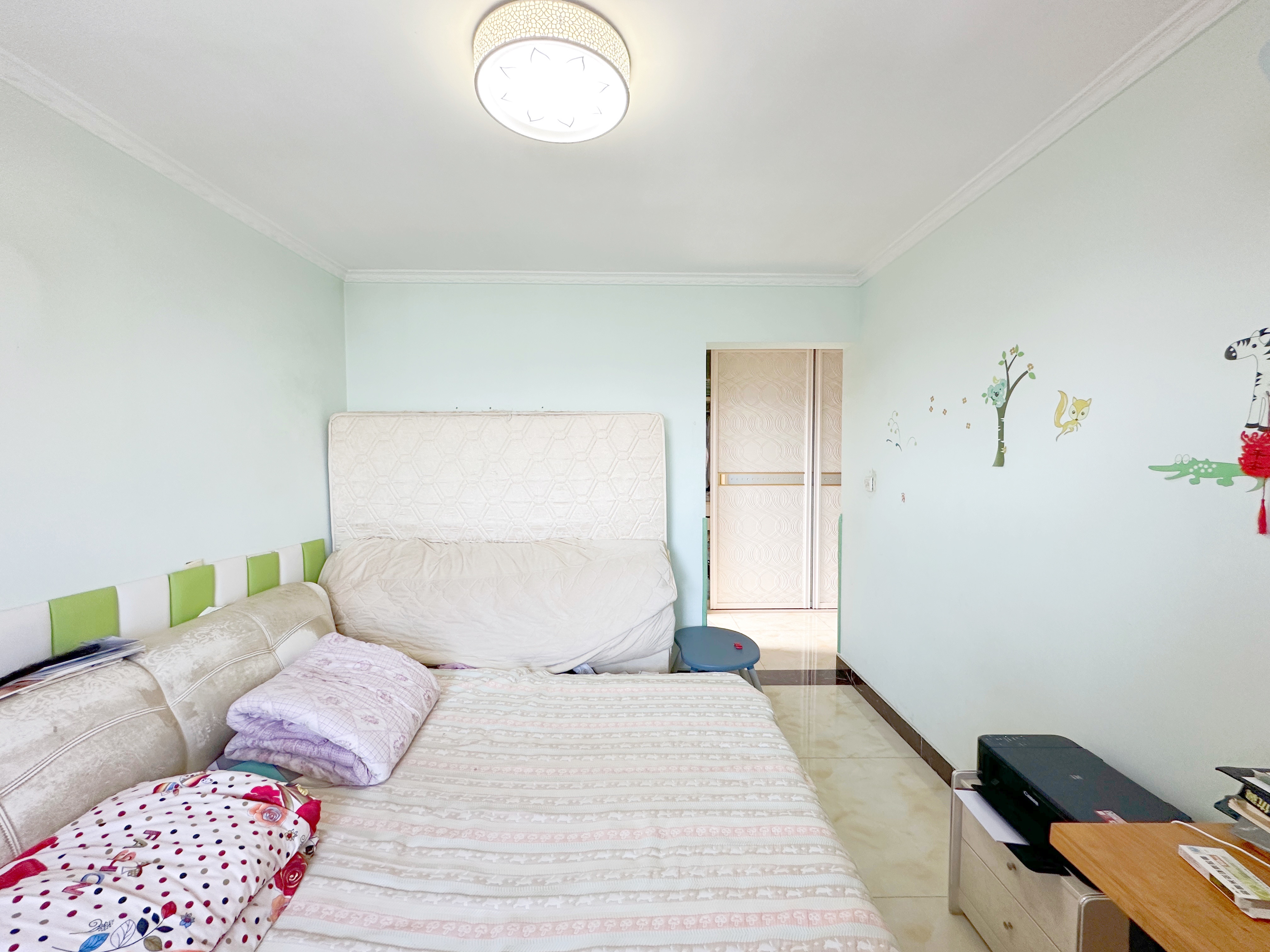 绿地新里梵尔赛公馆