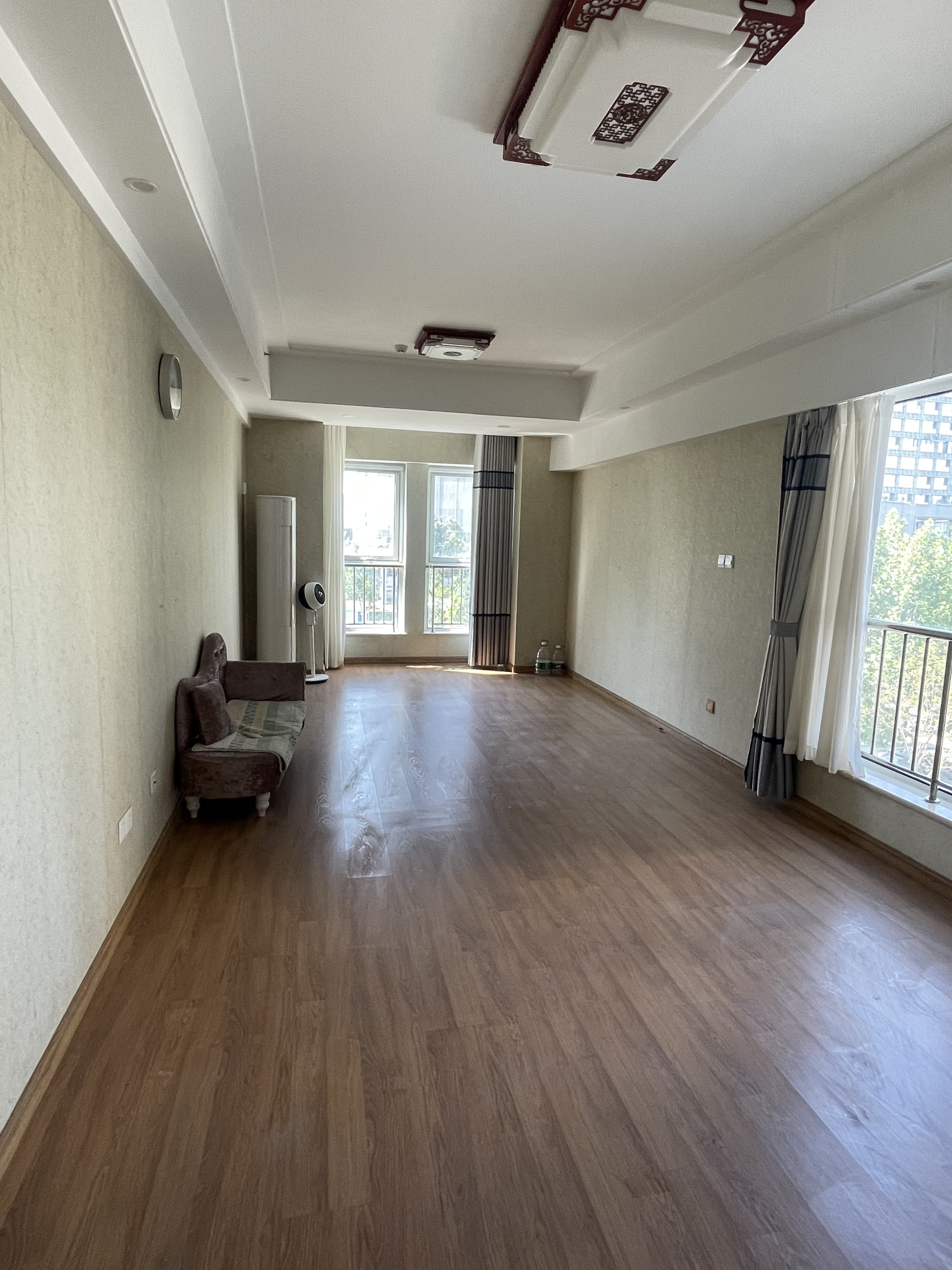 整租·山钢新天地(商住楼)  西南