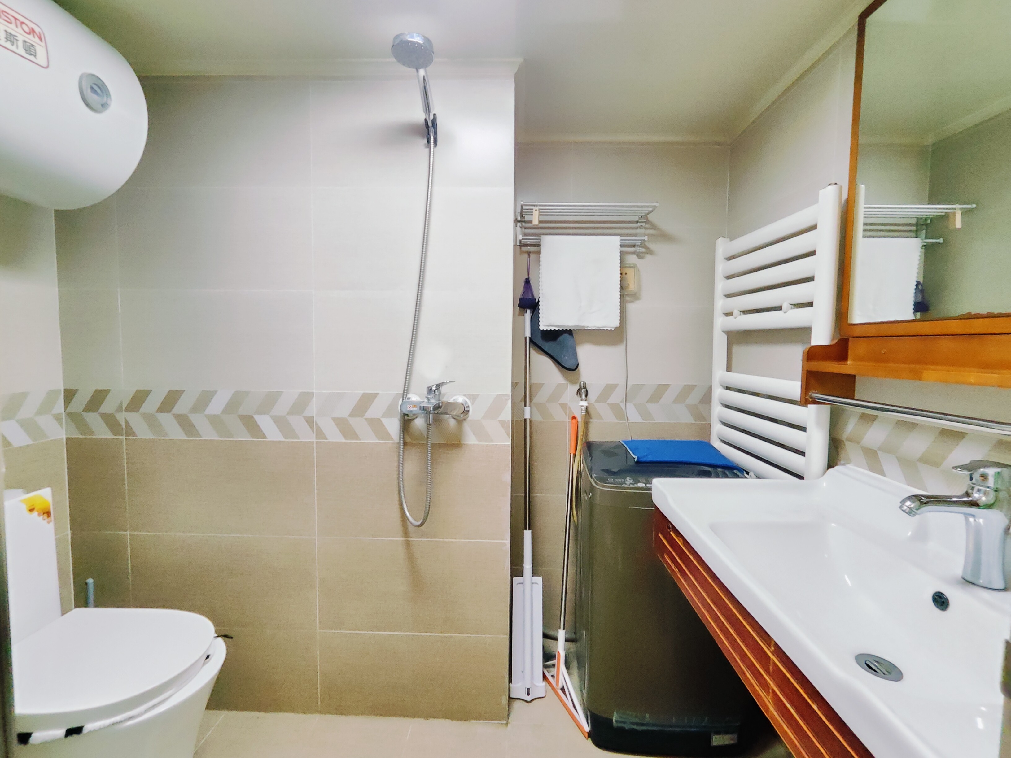 恒大滨河左岸公寓(临湖公馆花园)