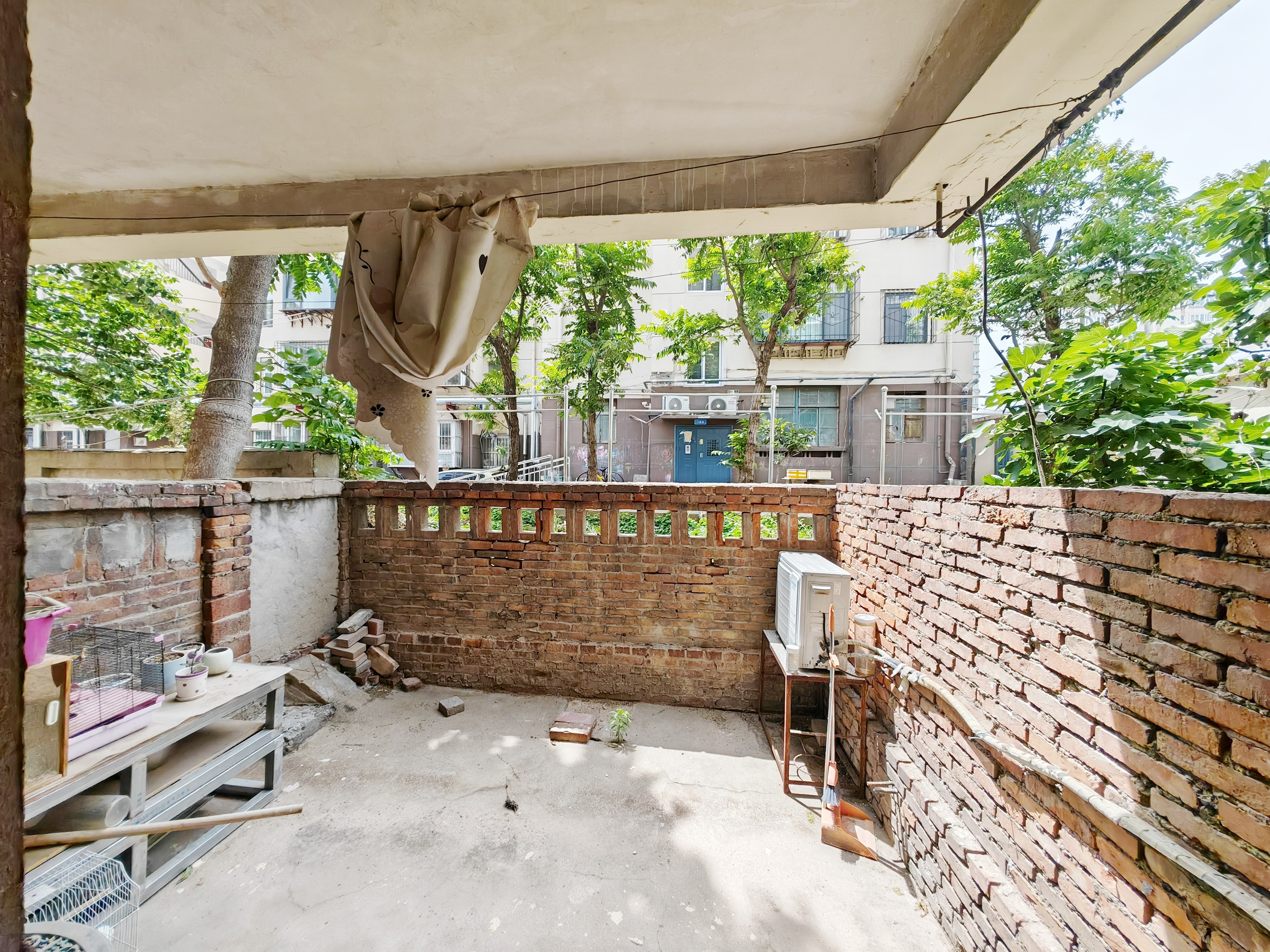 山东建筑工程学院第一宿舍