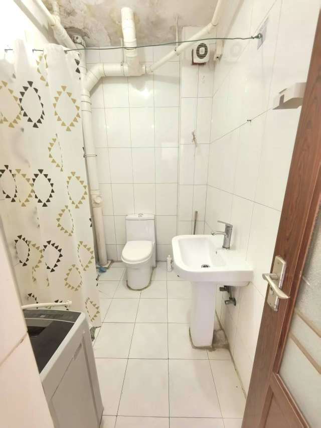 鲍德现代逸城