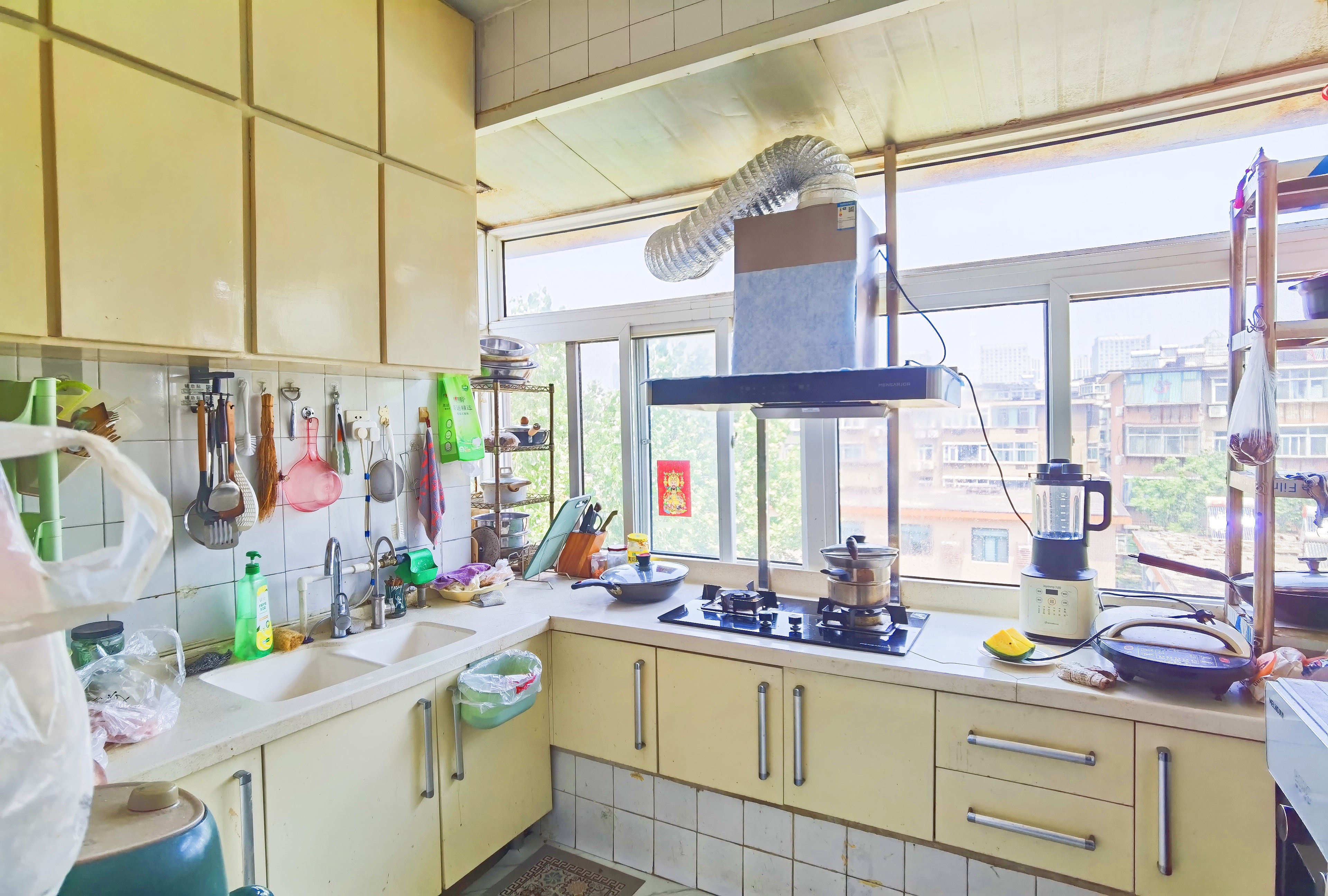 纬一路单位宿舍