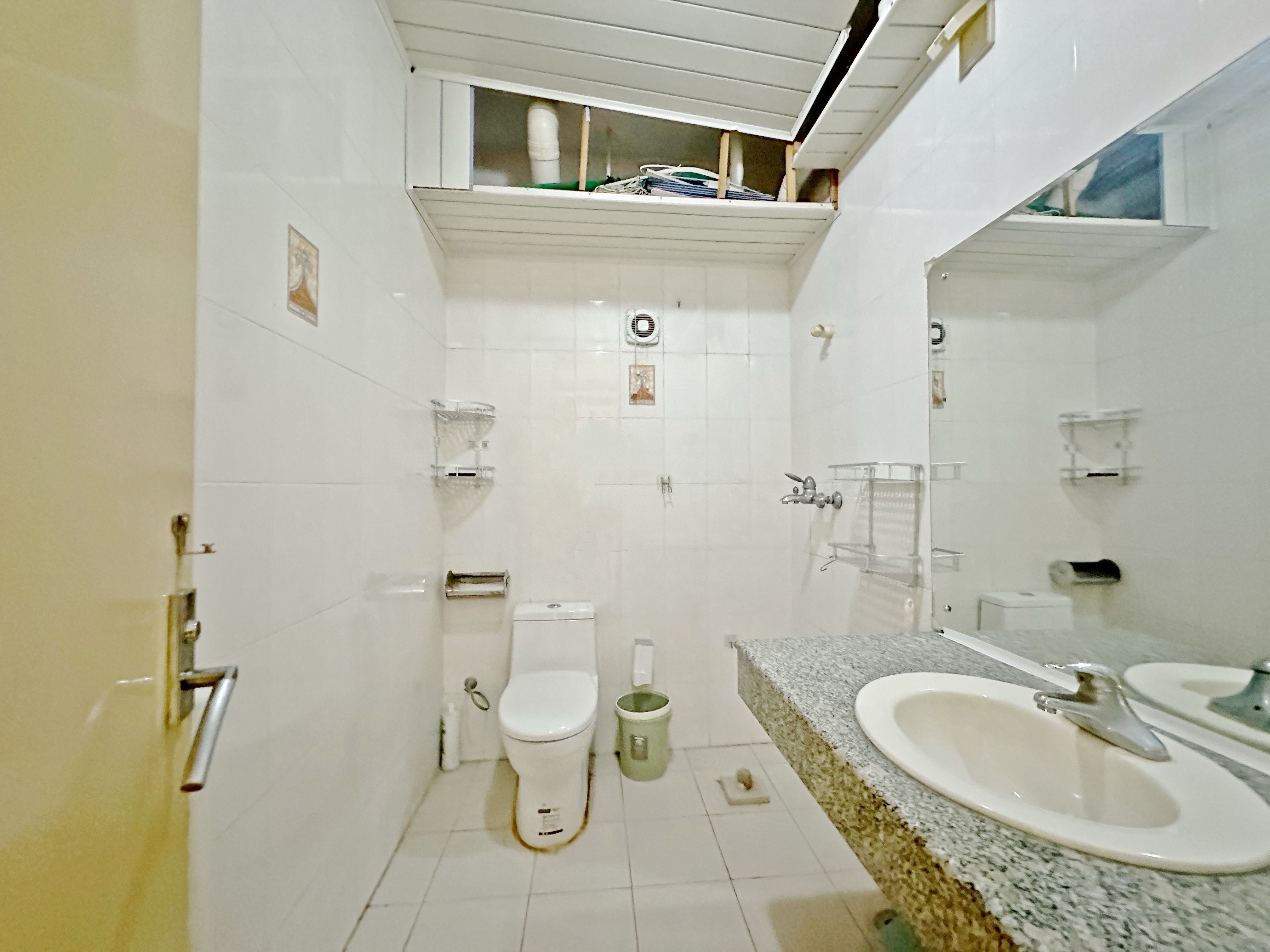 卧龙花园龙盛苑