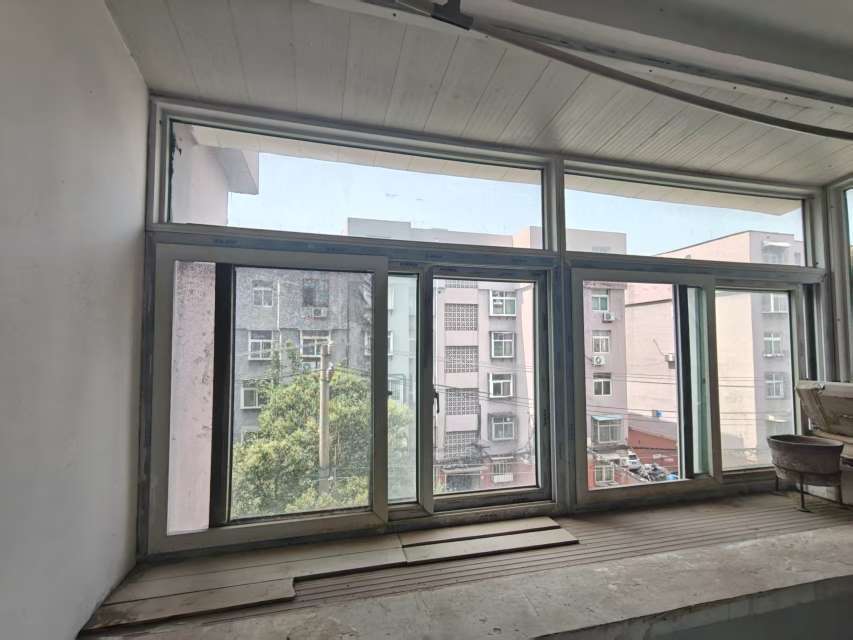 铁路玉函小区