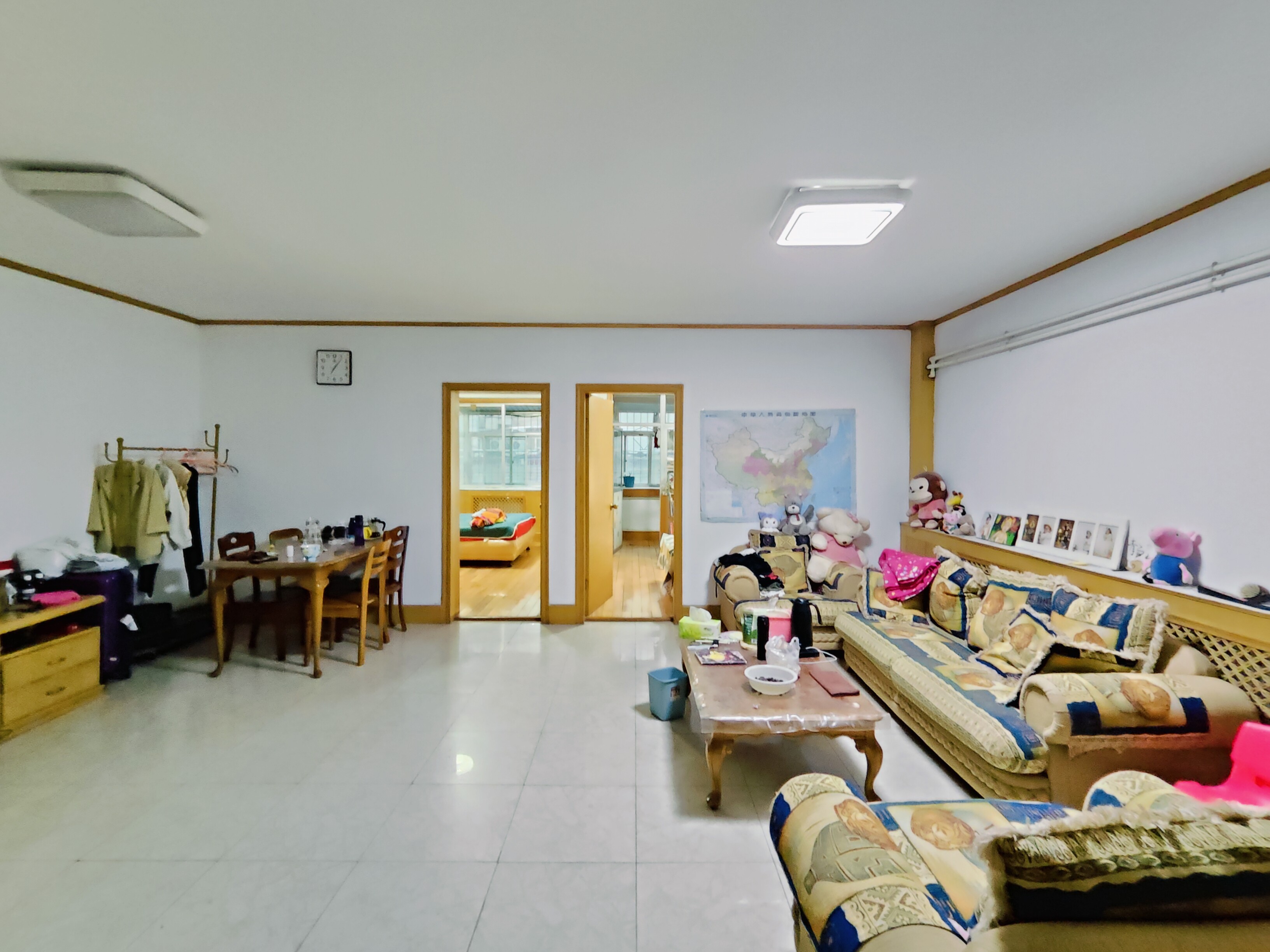 洪家楼西路82号