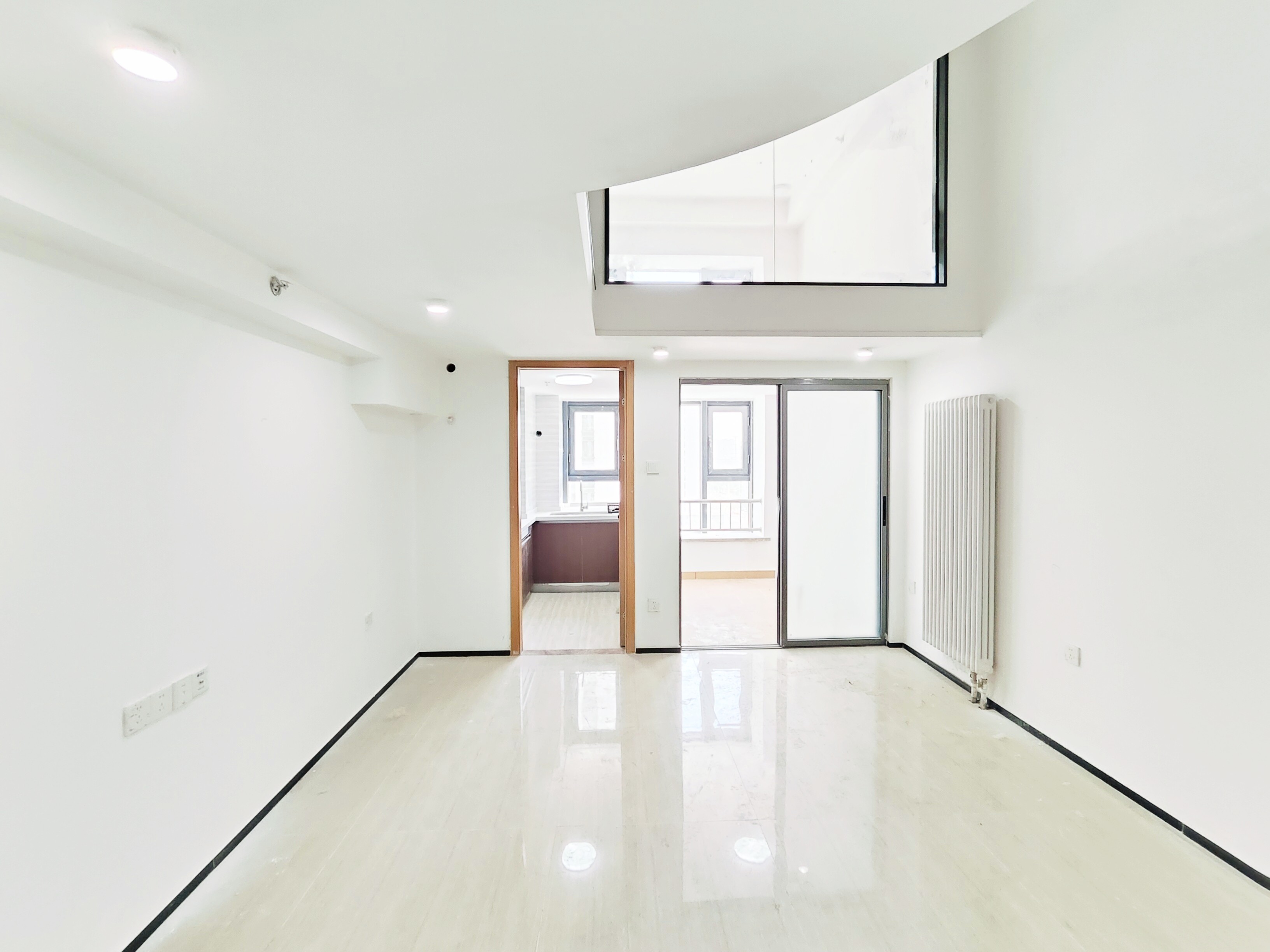 恒大滨河左岸公寓(临湖公馆花园)