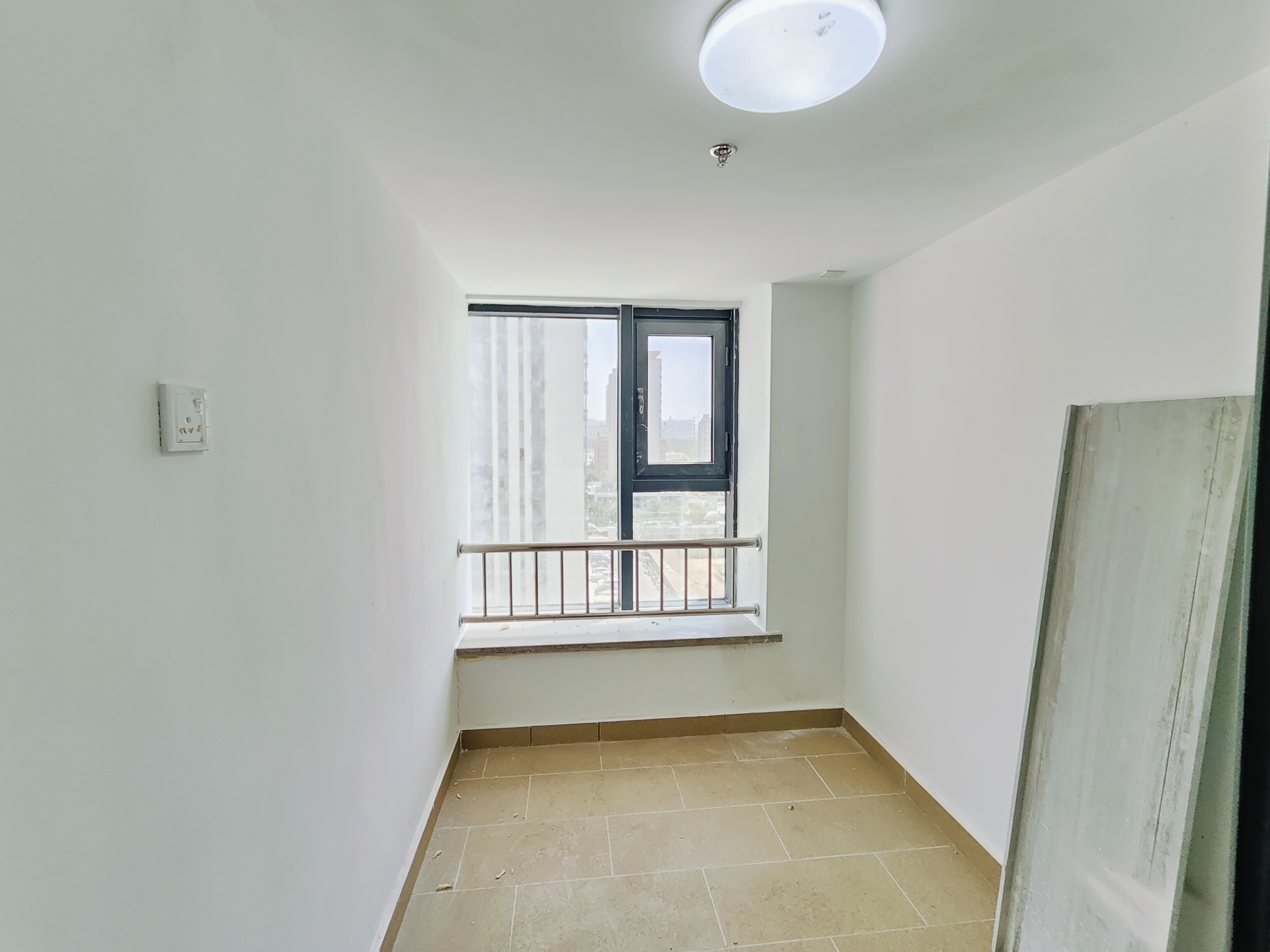 恒大滨河左岸公寓(临湖公馆花园)