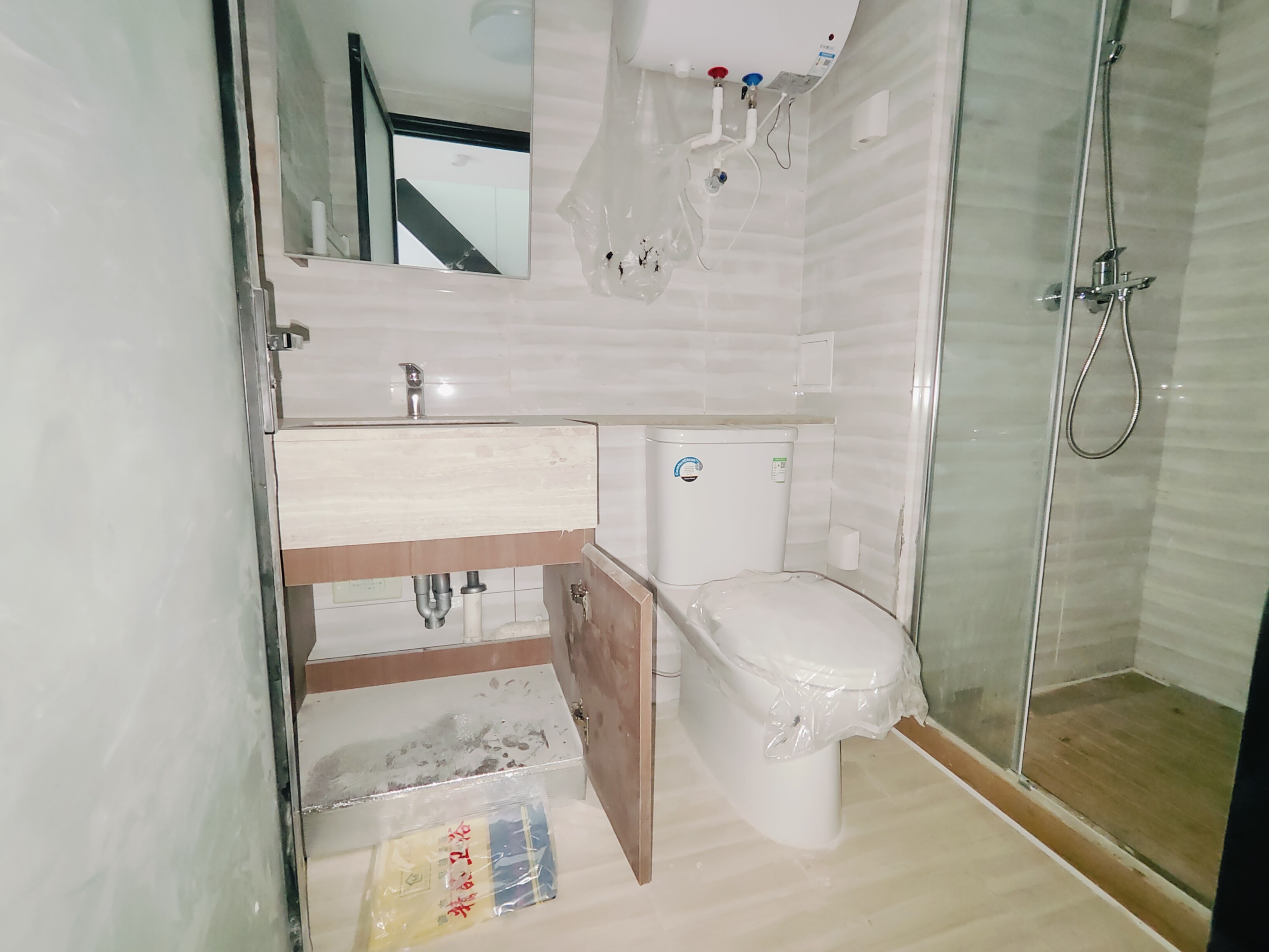 恒大滨河左岸公寓(临湖公馆花园)