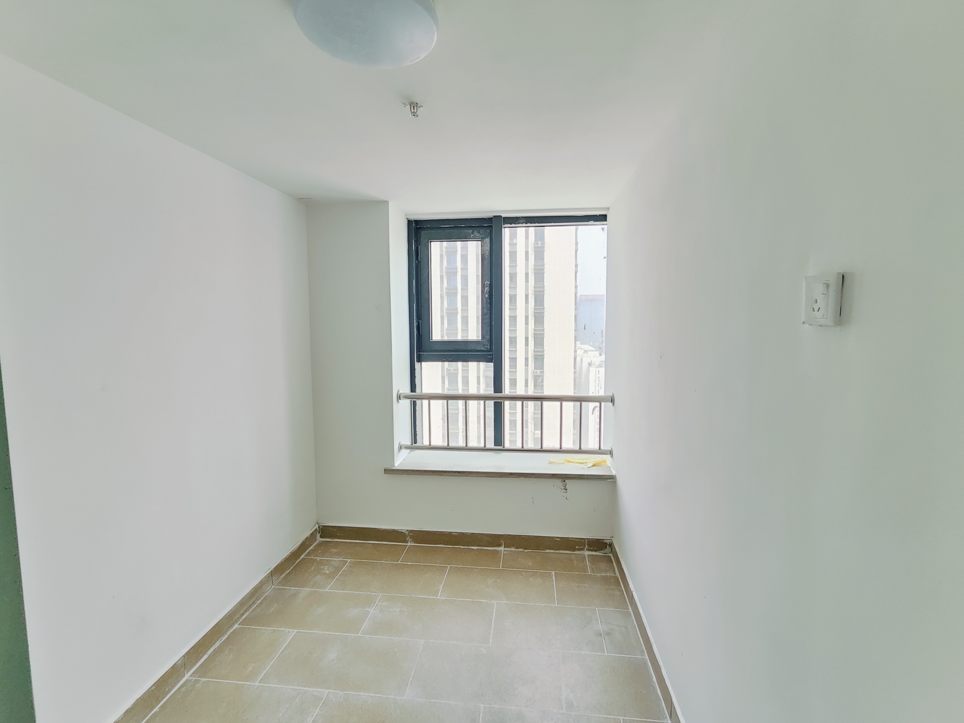 恒大滨河左岸公寓(临湖公馆花园)