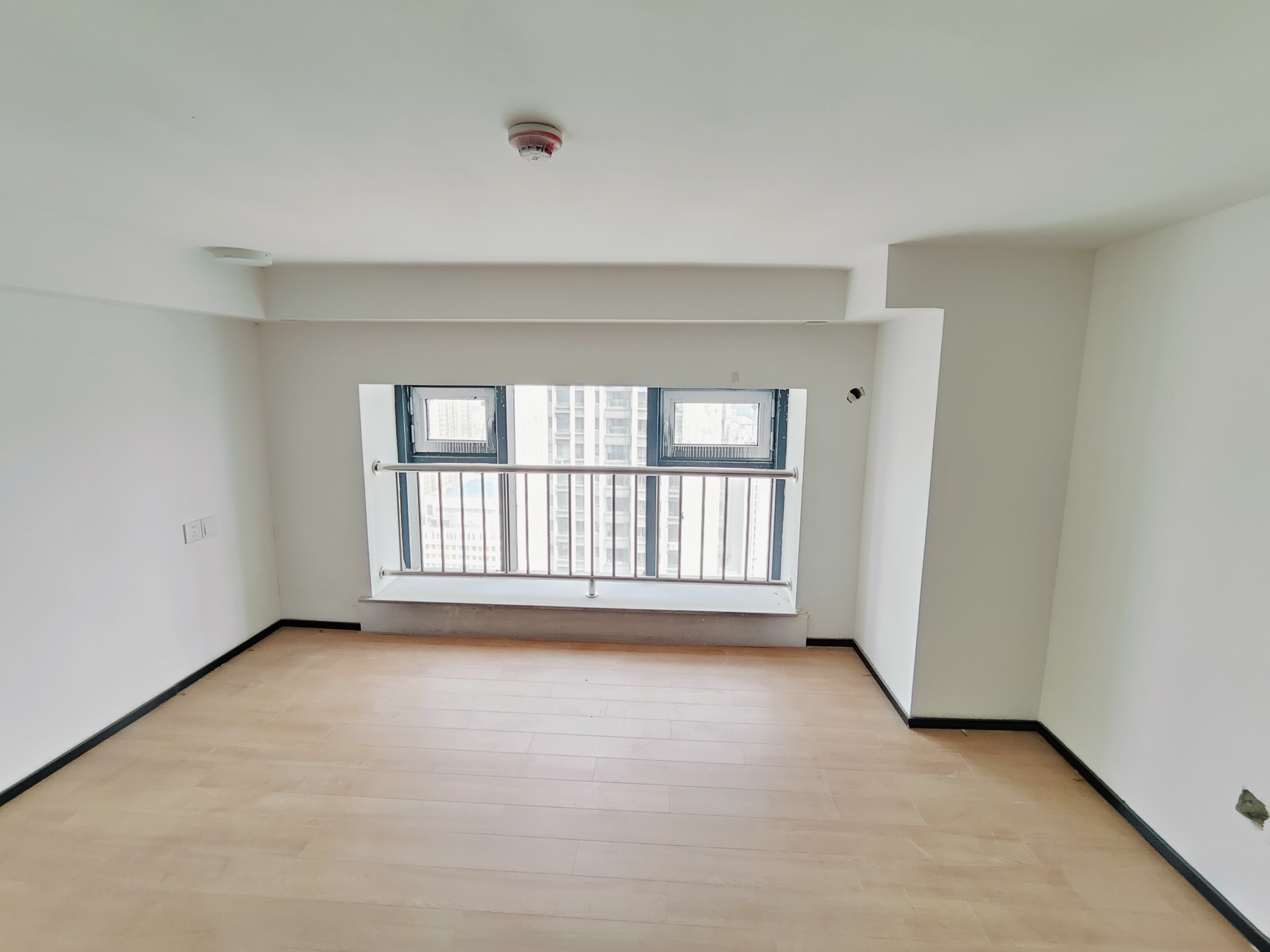 恒大滨河左岸公寓(临湖公馆花园)