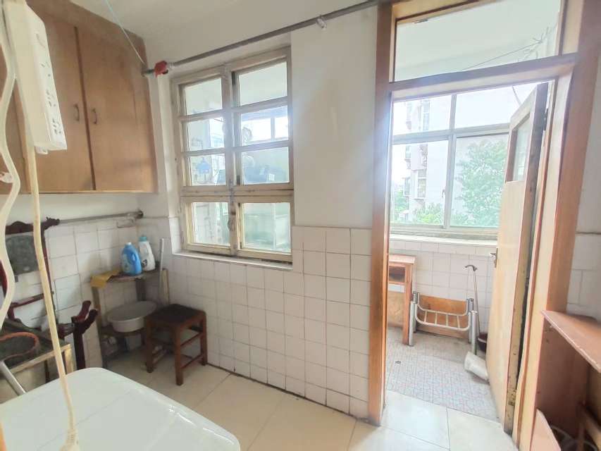 铁路玉函小区