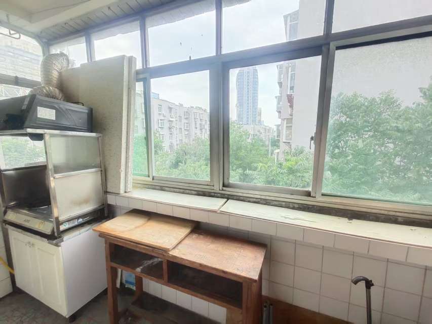 铁路玉函小区